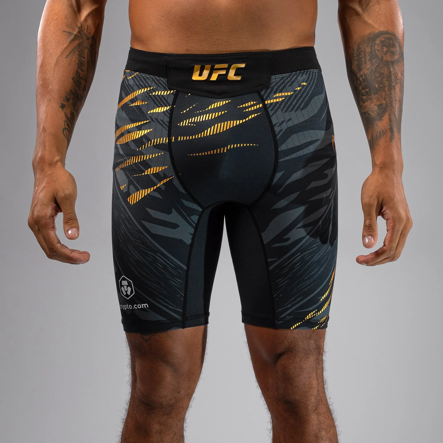 UFC Fusion by Venum Authentic Fight Night Vale Tudo Shorts para Hombre - Champion - Image 6