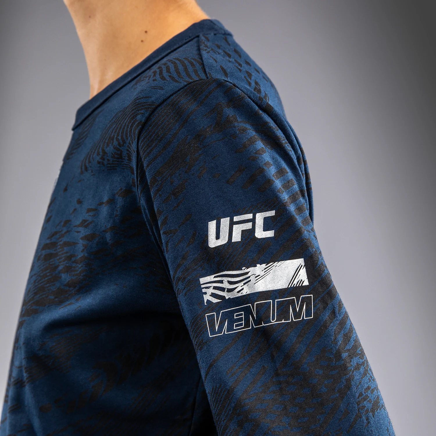 UFC Fusion by Venum Fight Week Camiseta de Manga Larga de Algodón para Mujer - Azul oceánico - Image 4