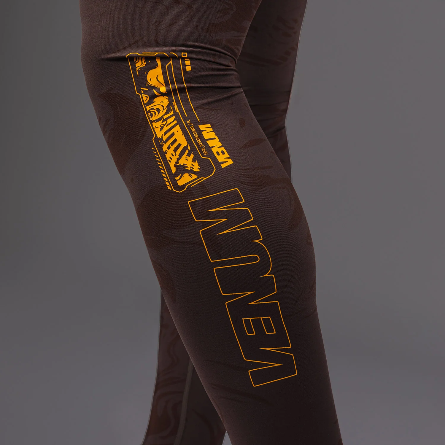 UFC Fusion by Venum Fight Week Leggings de Rendimiento para Hombre - Marrón tierra - Image 7