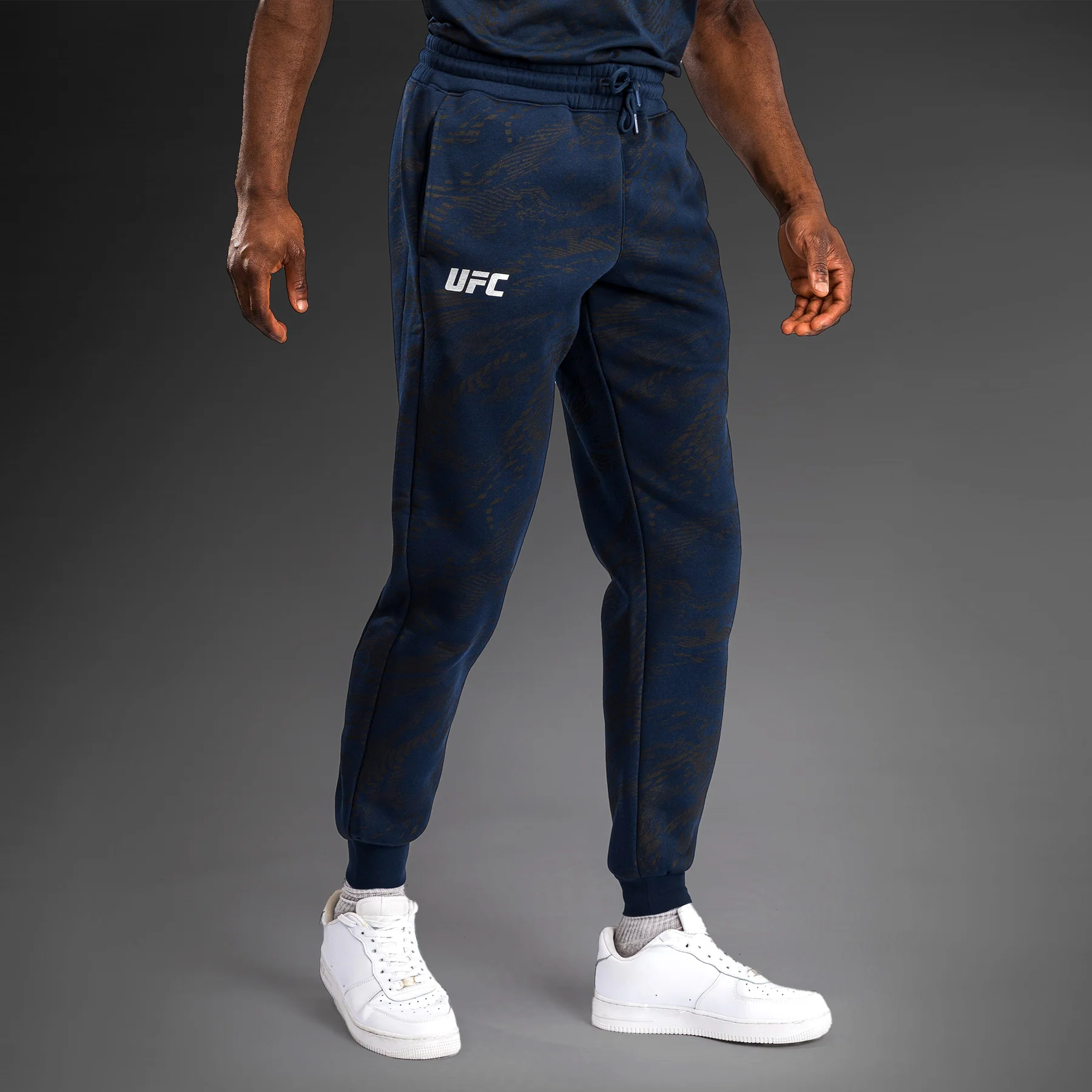 UFC Fusion by Venum Fight Week Pantalón de Algodón para Hombre - Azul oceánico - Image 3