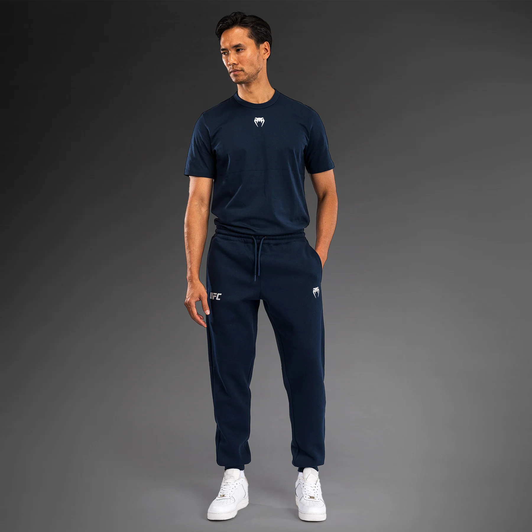 UFC Fusion by Venum Fight Week Pantalón de Algodón para Hombre - Solid Azul oceánico - Image 2