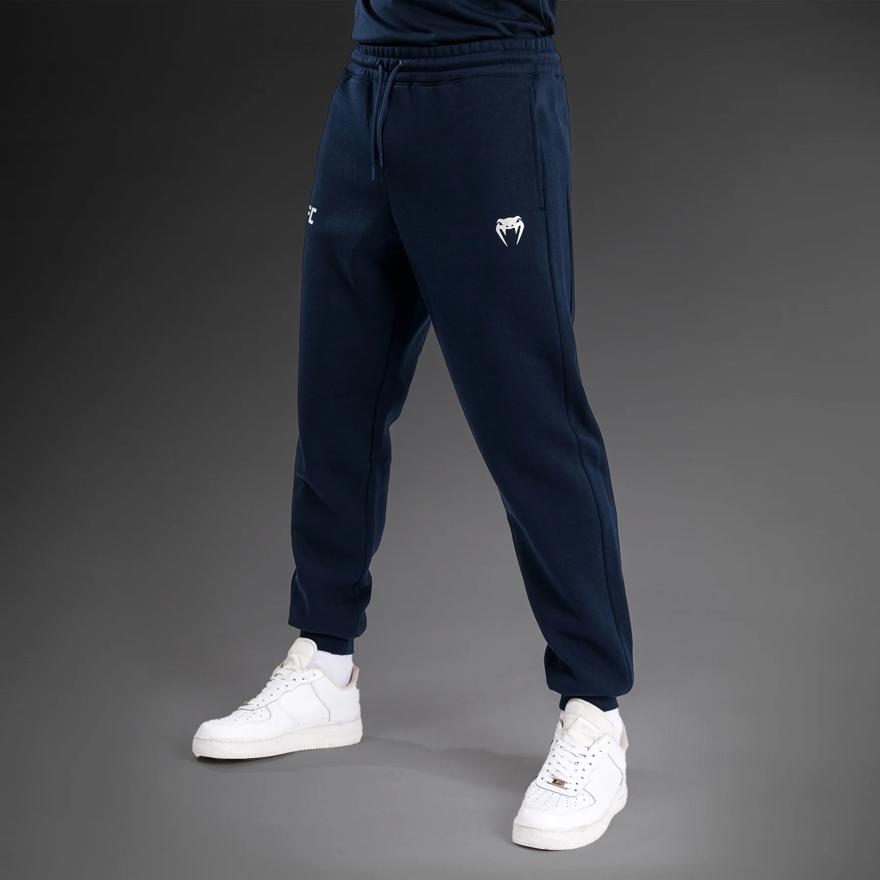 UFC Fusion by Venum Fight Week Pantalón de Algodón para Hombre - Solid Azul oceánico - Image 4