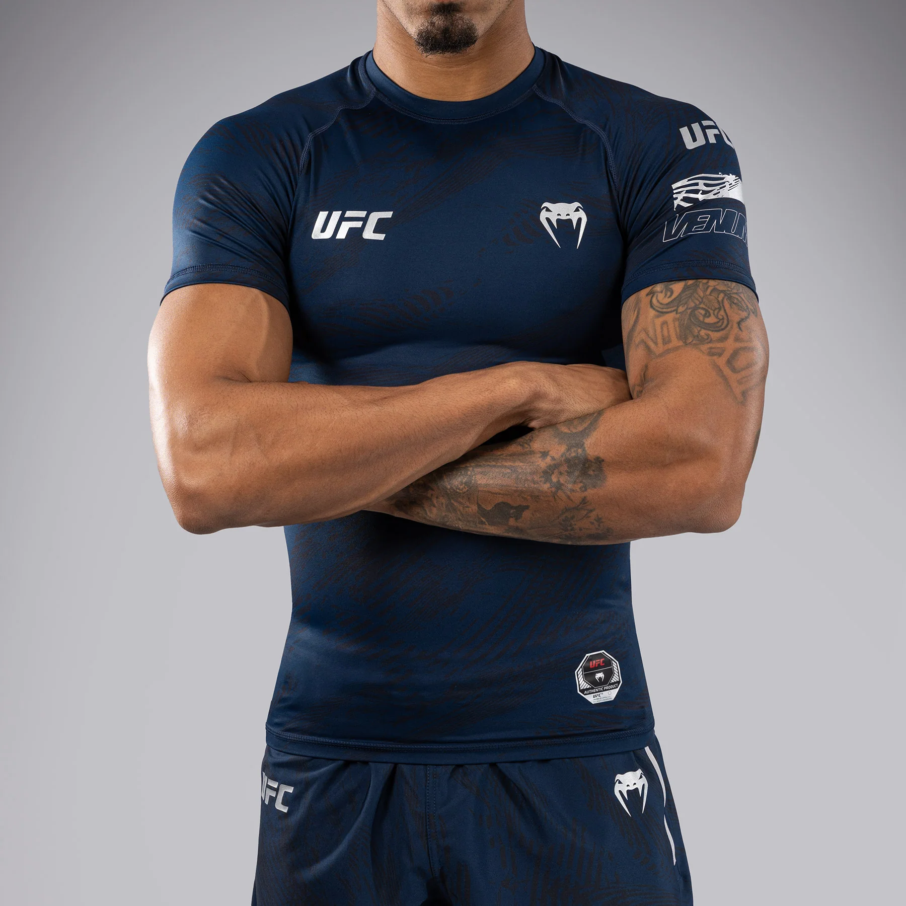 UFC Fusion by Venum Fight Week Rashguard de Manga Corta de Rendimiento para Hombre - Azul oceánico - Image 7