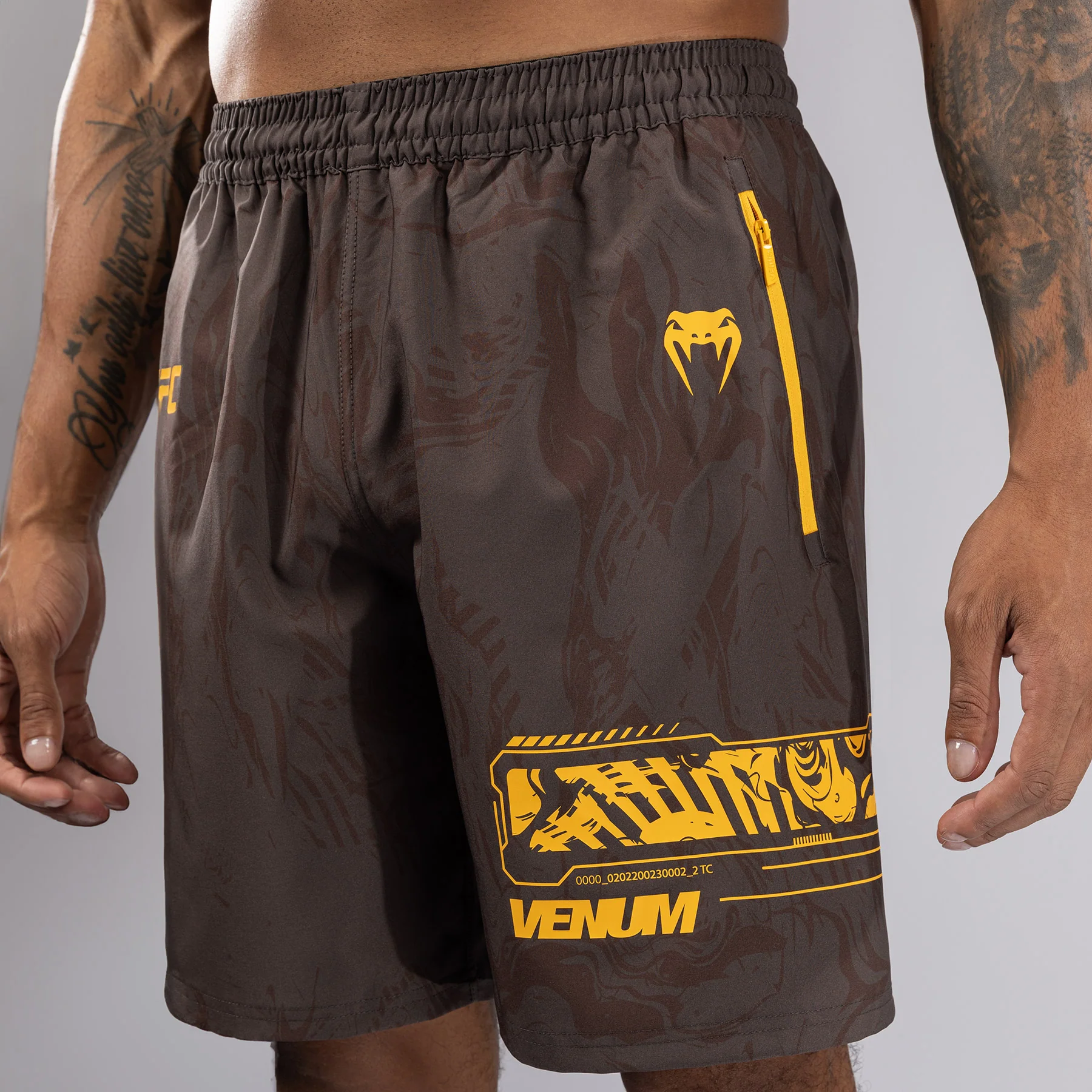 UFC Fusion by Venum Fight Week Shorts de Rendimiento para Hombre - Marrón tierra - Image 8