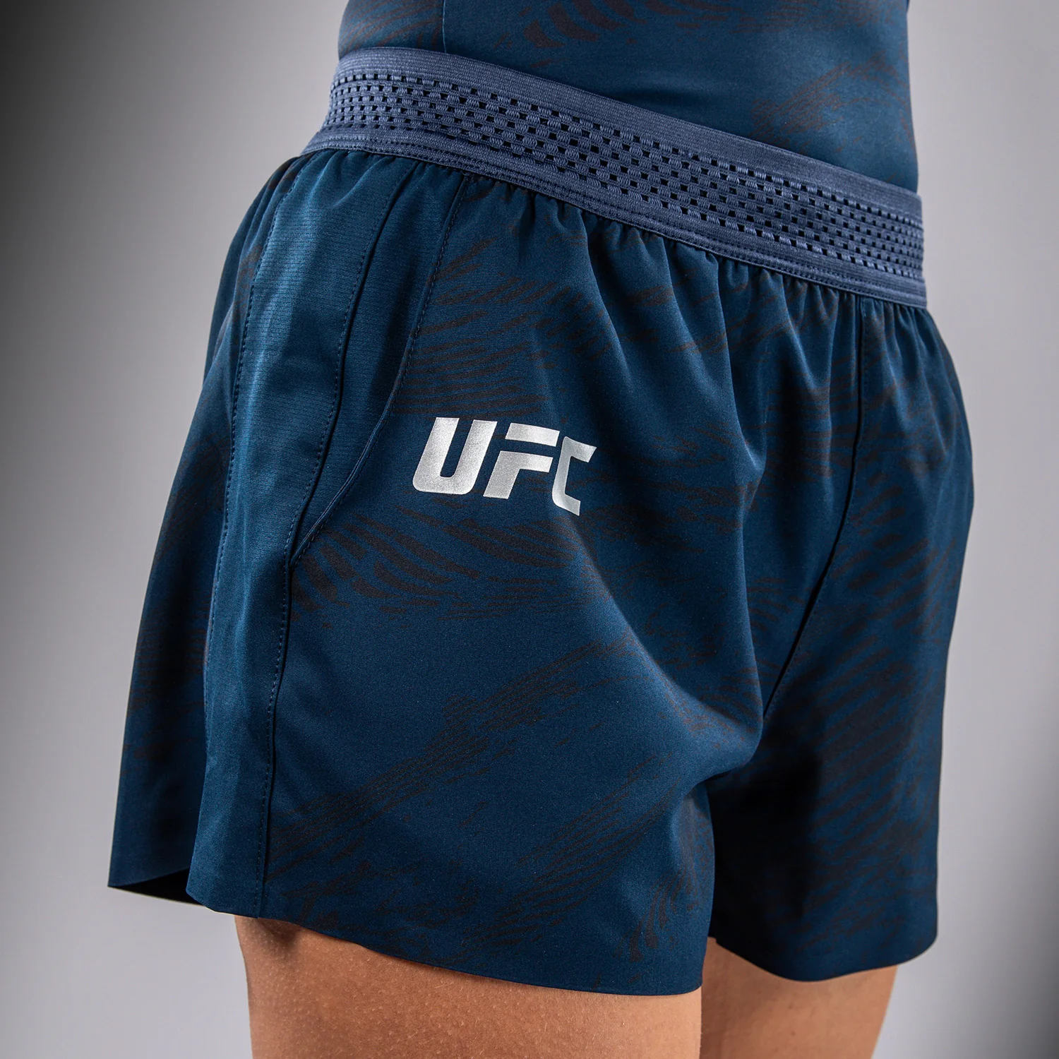 UFC Fusion by Venum Fight Week Shorts de Rendimiento para Mujer - Azul oceánico - Image 6