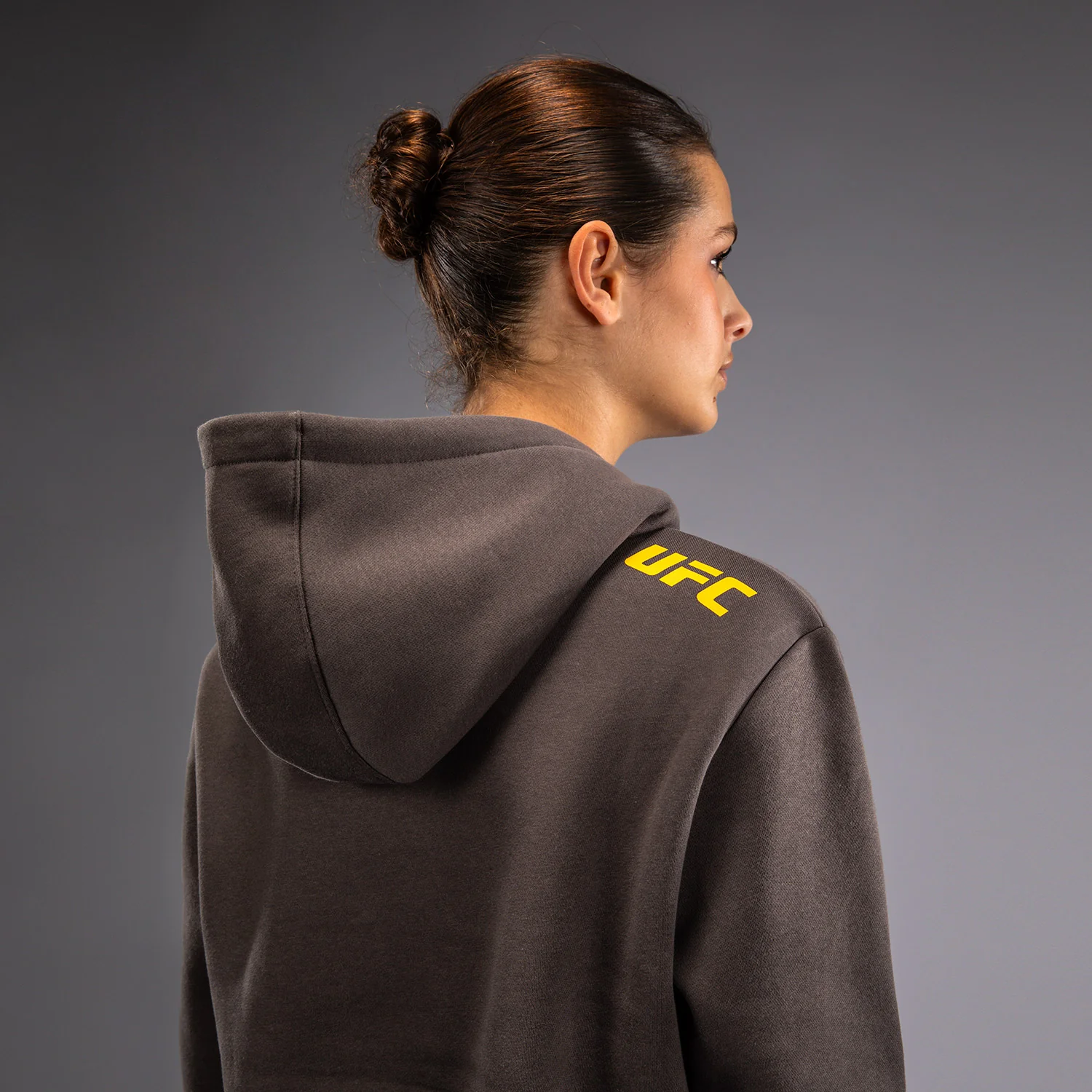 UFC Fusion by Venum Fight Week Sudadera con Capucha para Mujer - Solid Marrón tierra - Image 7