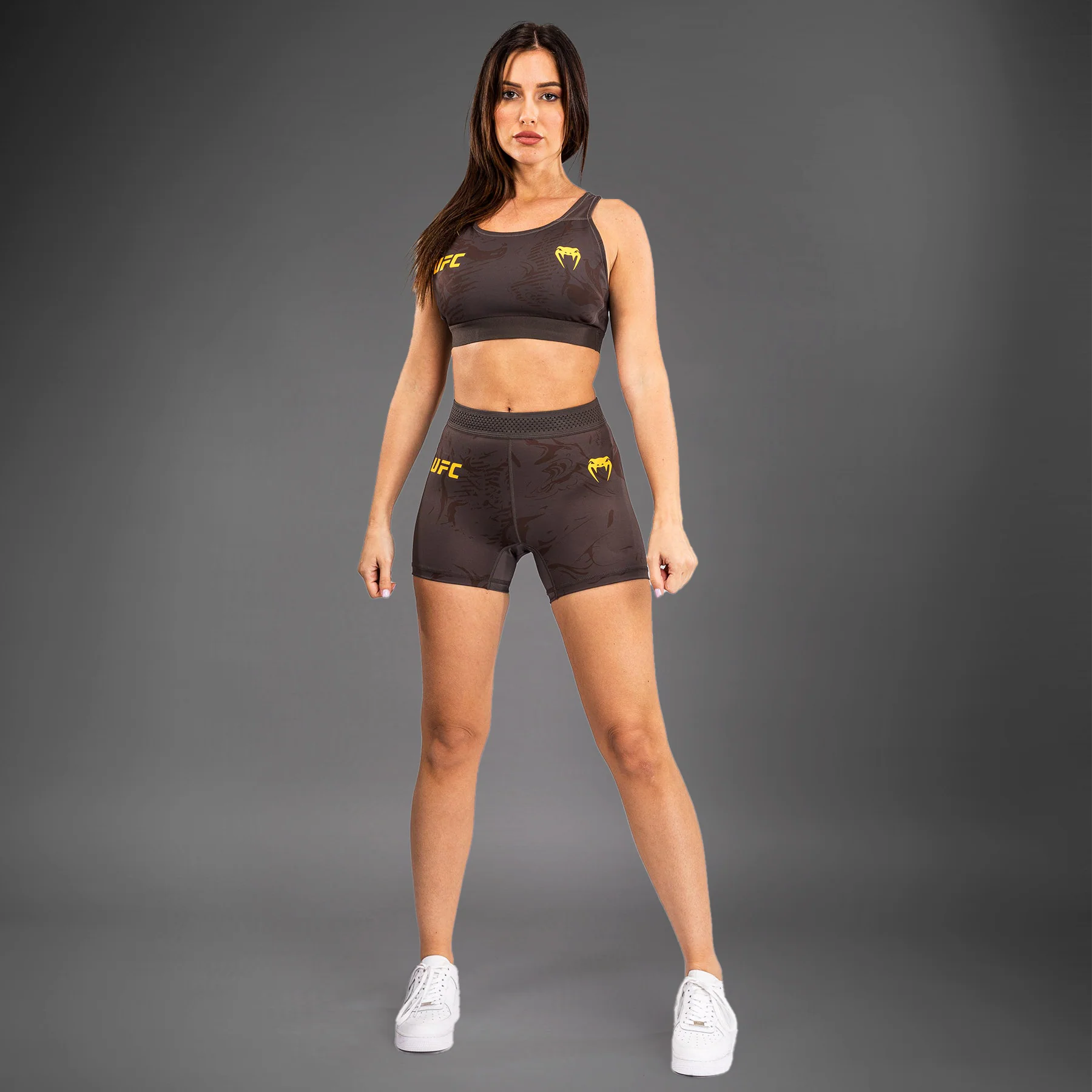 UFC Fusion by Venum Fight Week Vale Tudo Shorts para Mujer - Marrón tierra - Image 3
