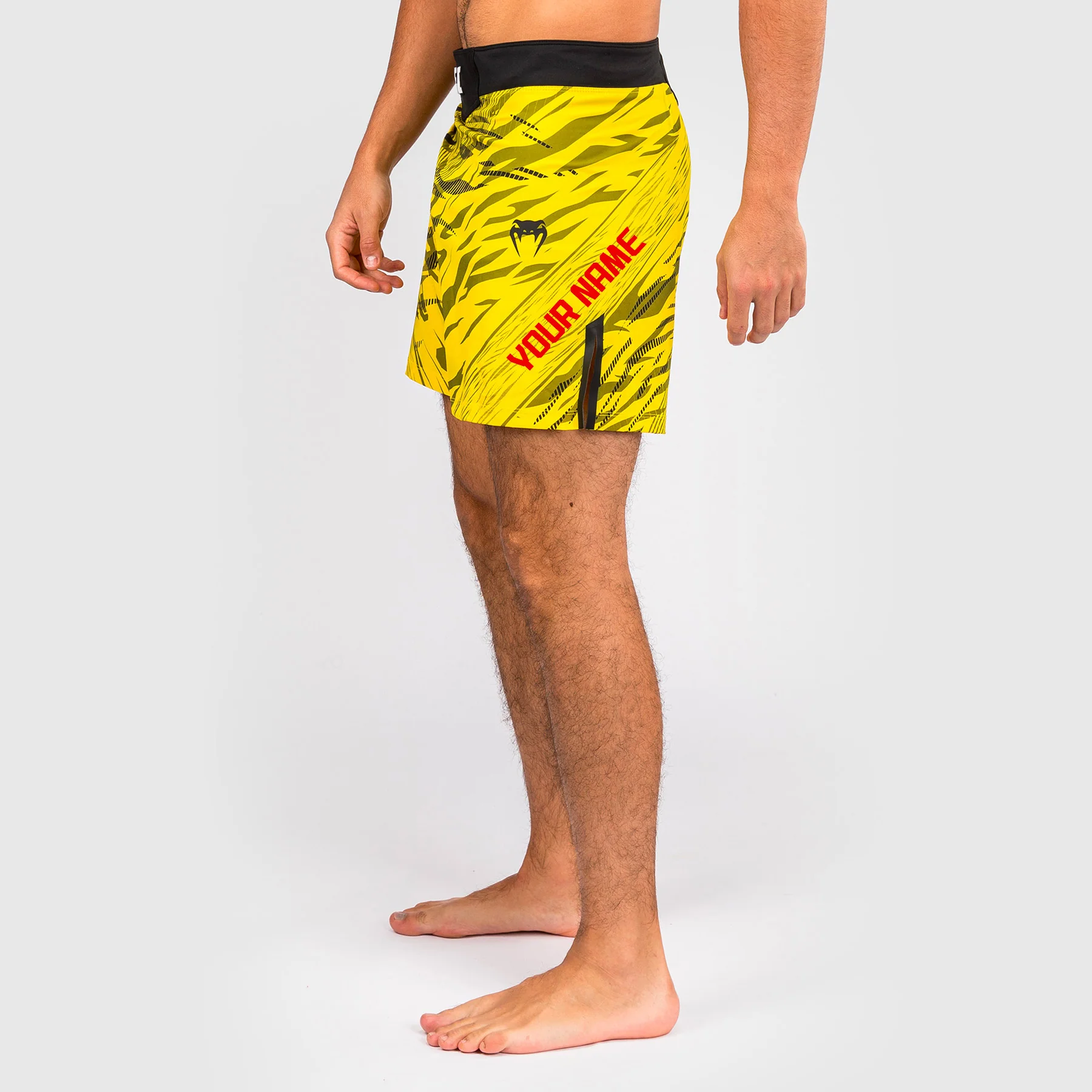 UFC Fusion by Venum Personalizados Authentic Fight Night Shorts de Lucha para Hombre - Ajuste Corto - Amarillo