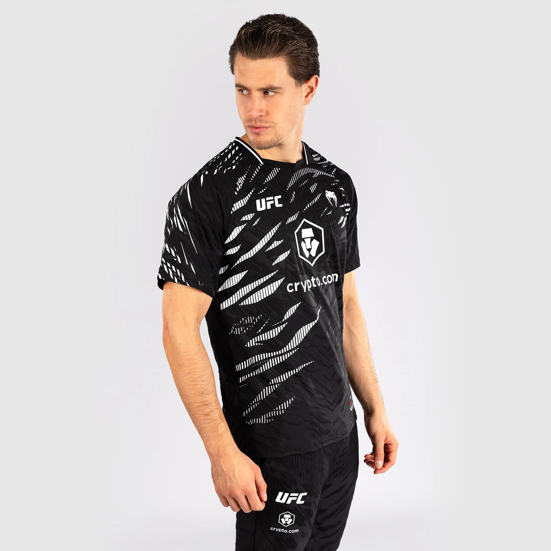 UFC Fusion by Venum Personalizados Authentic Fight Night Camiseta de Salida para Hombre - Negro - Image 3