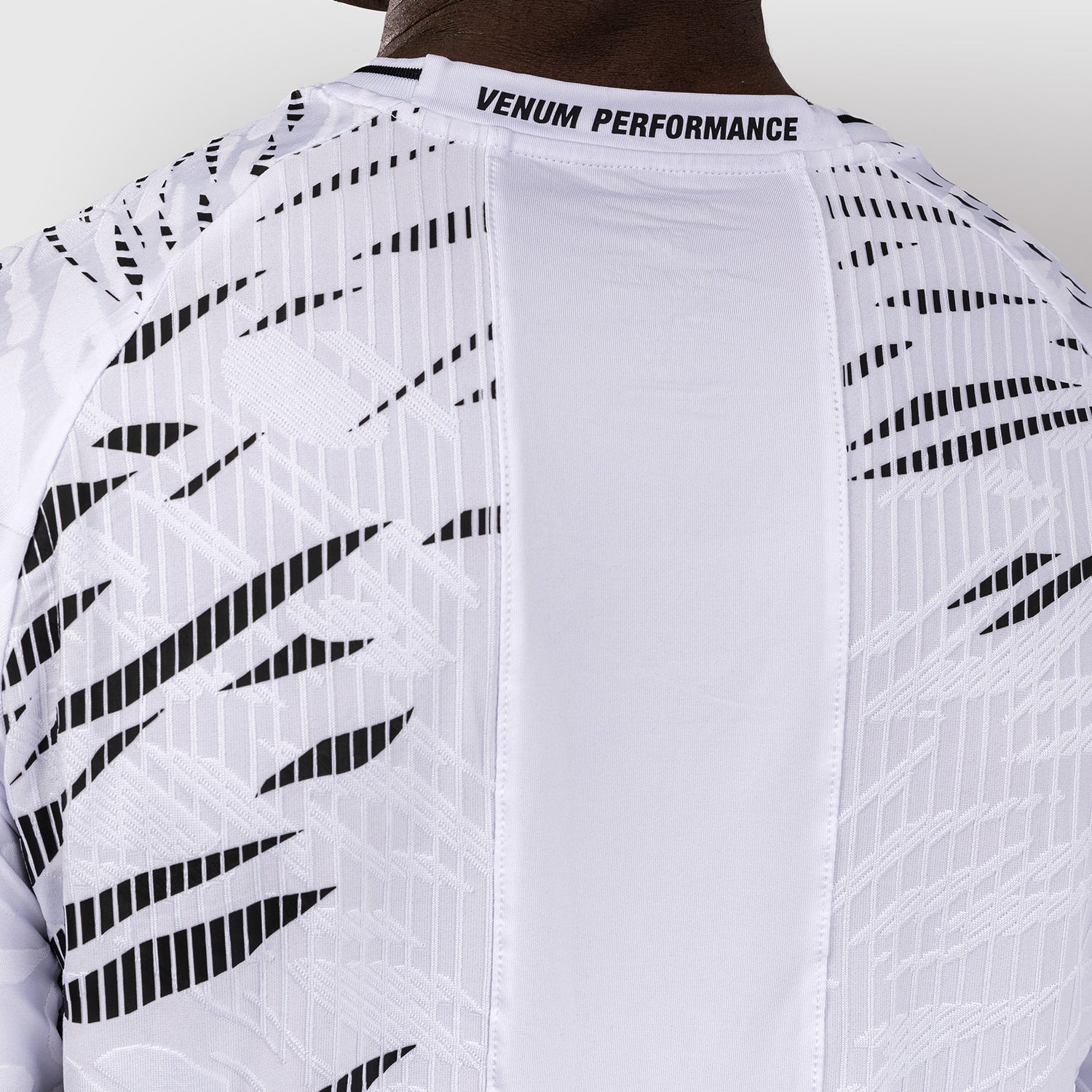 UFC Fusion by Venum Personalizados Authentic Fight Night Camiseta de Salida para Hombre - Blanco - Image 10