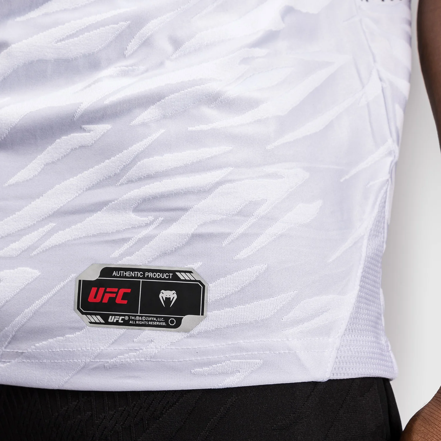 UFC Fusion by Venum Personalizados Authentic Fight Night Camiseta de Salida para Hombre - Blanco - Image 9