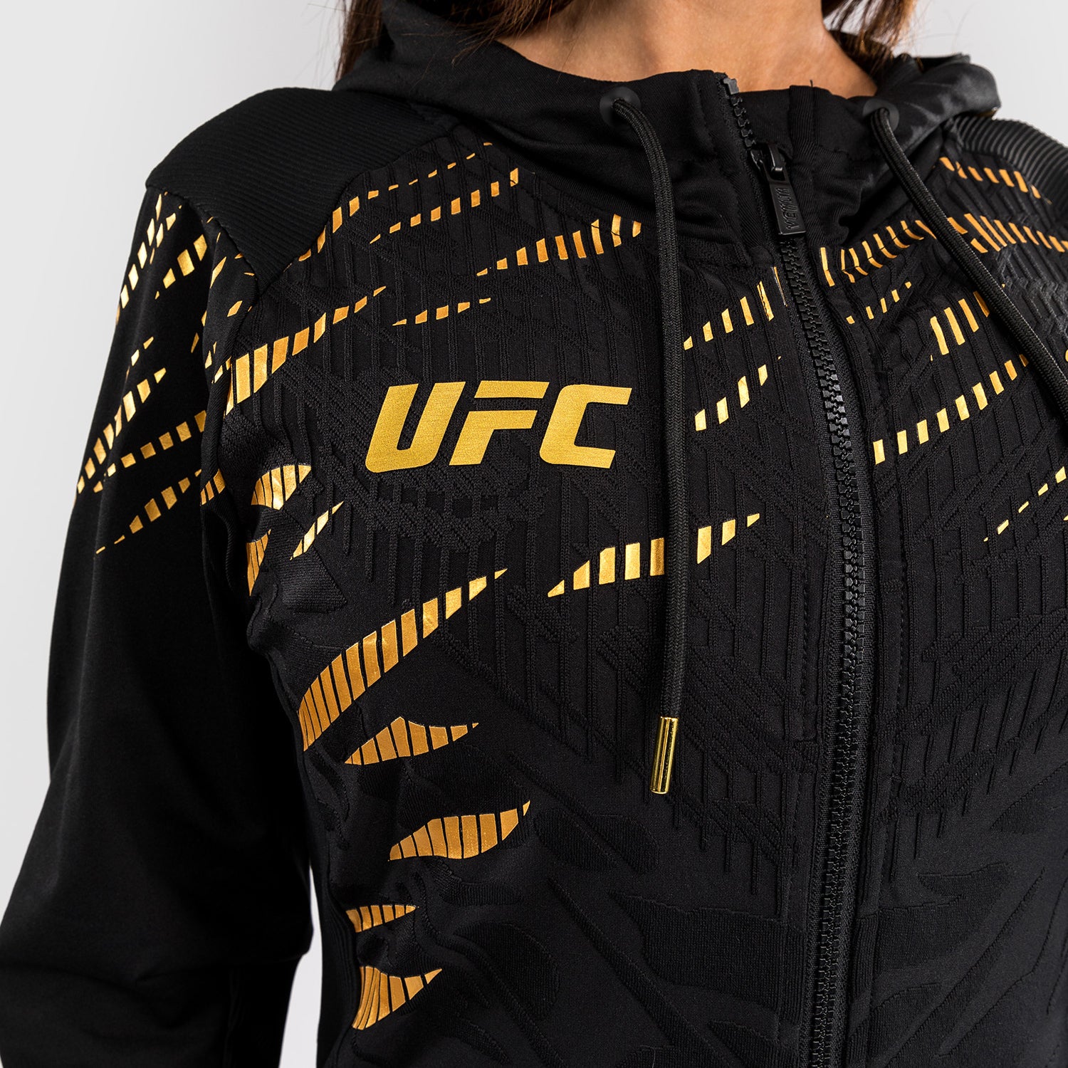 UFC Fusion by Venum Personalizados Authentic Fight Night Sudadera con Capucha para Mujer - Campeón - Image 8