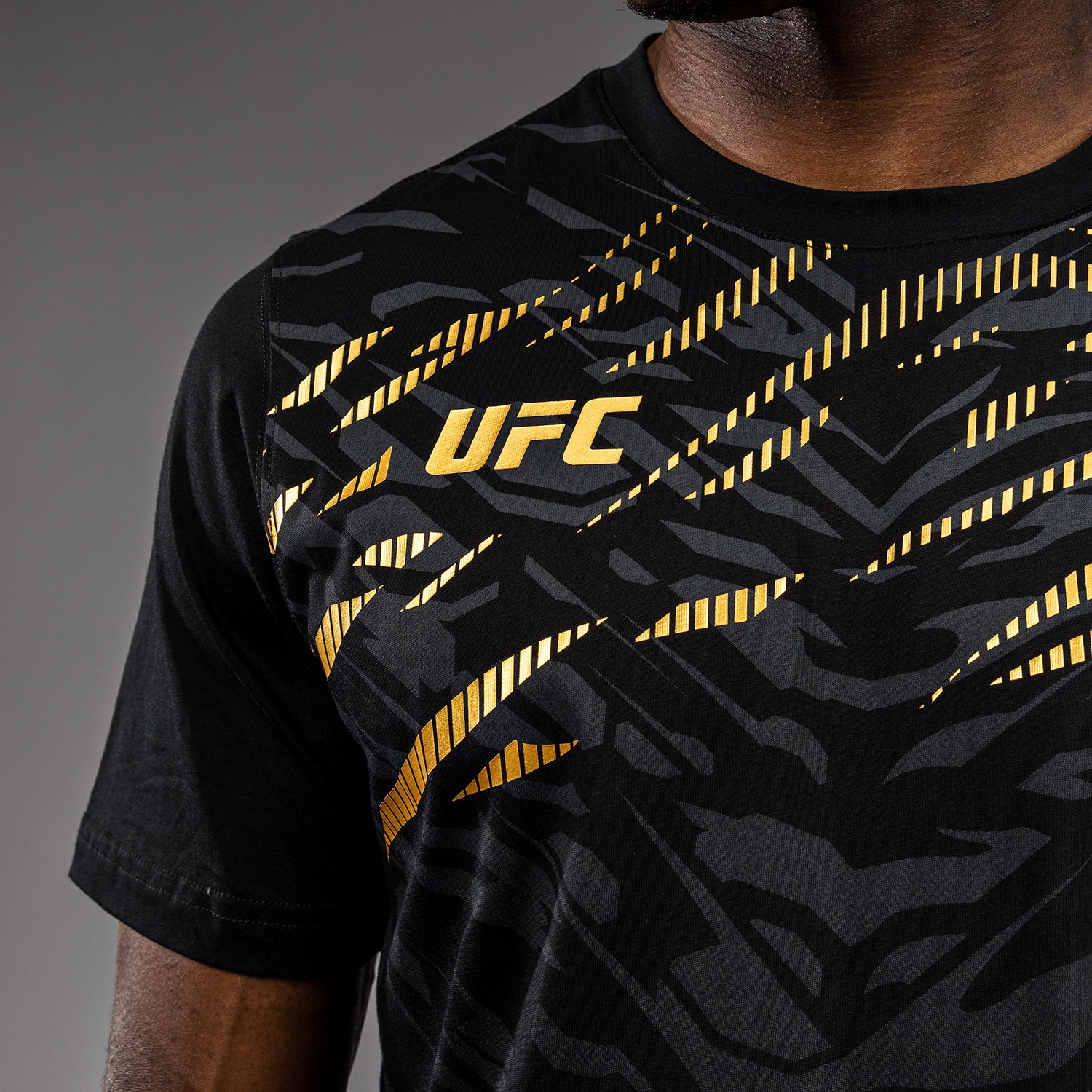 UFC Fusion by Venum Replica Camiseta de Manga Corta para Hombre - Champion - Image 7