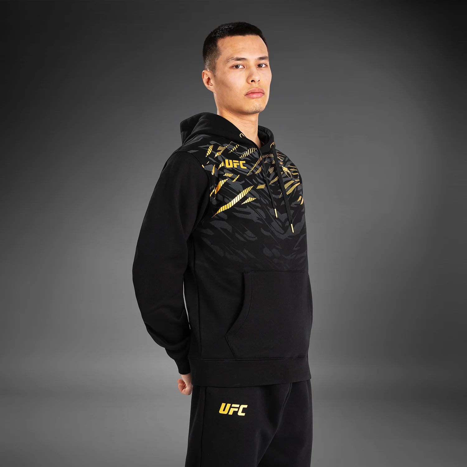 UFC Fusion by Venum Replica Sudadera con Capucha para Hombre - Champion - Image 4