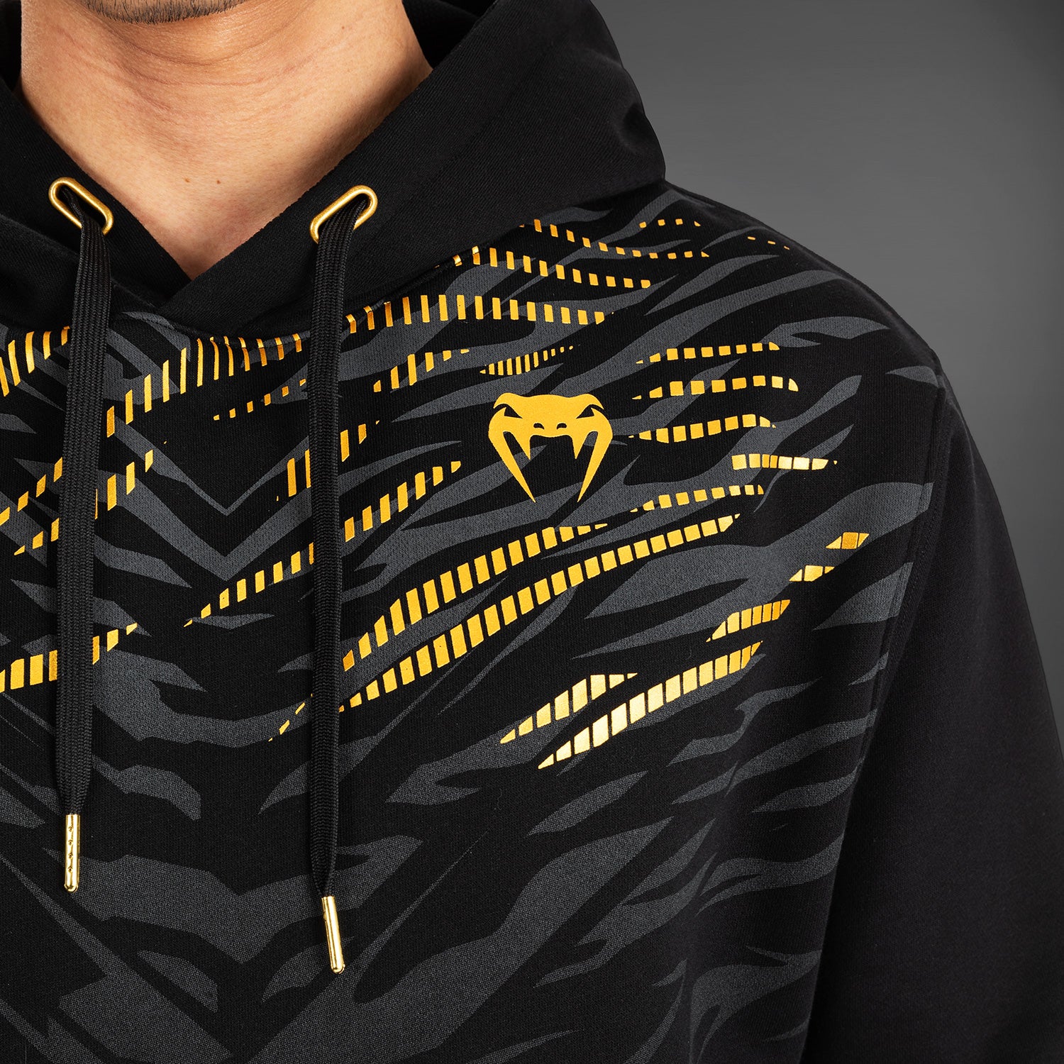 UFC Fusion by Venum Replica Sudadera con Capucha para Hombre - Champion - Image 7