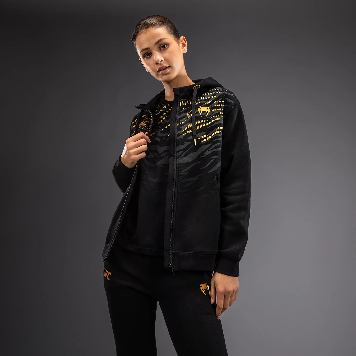 UFC Fusion by Venum Replica Sudadera con Cremallera para Mujer - Champion - Image 6