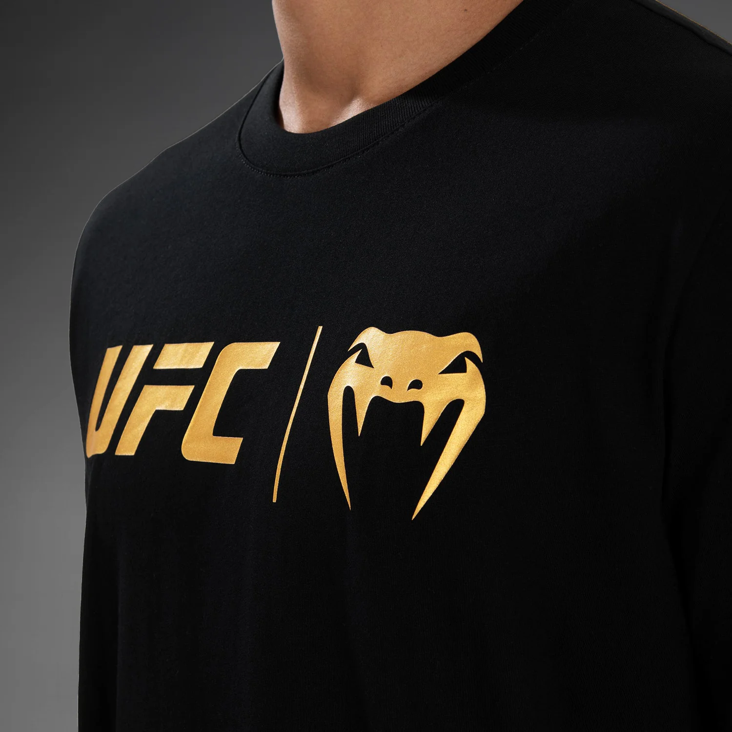 UFC Venum Classic  Camiseta - Negro/Dorado - Image 5