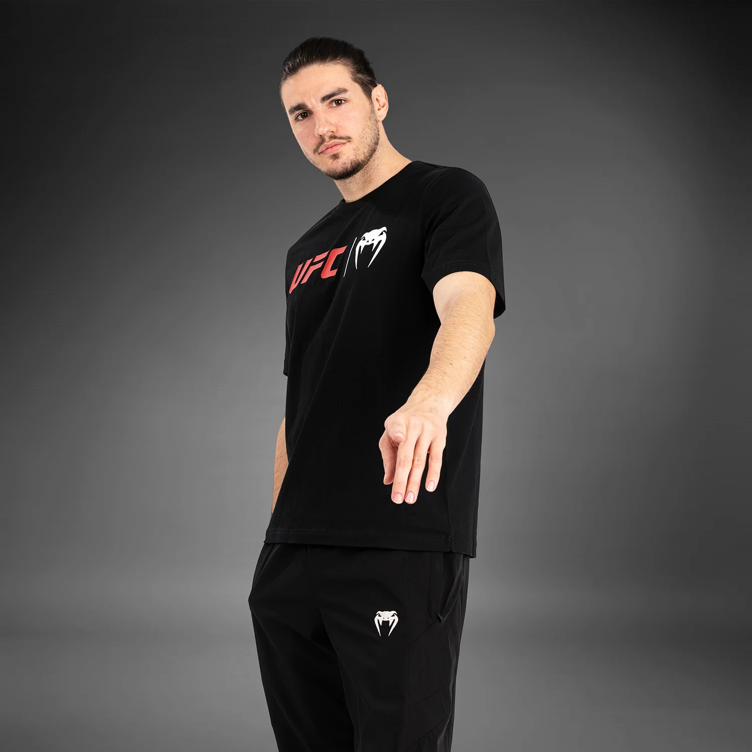 UFC Venum Classic  Camiseta - Negro/Rojo - Image 4