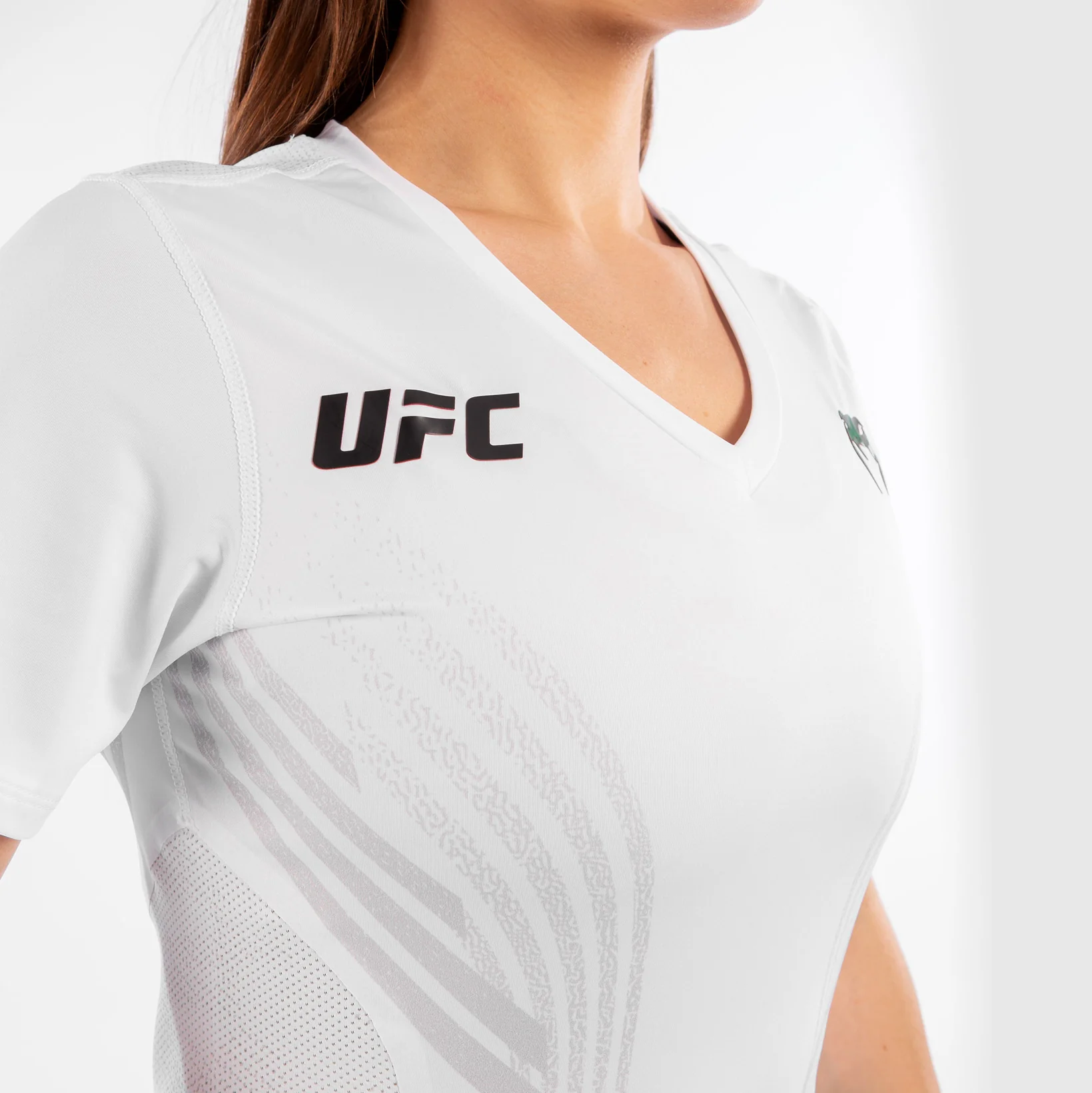 Camiseta Técnica Para Mujer Personalizada UFC Venum Authentic Fight Night - Blanco - Image 6