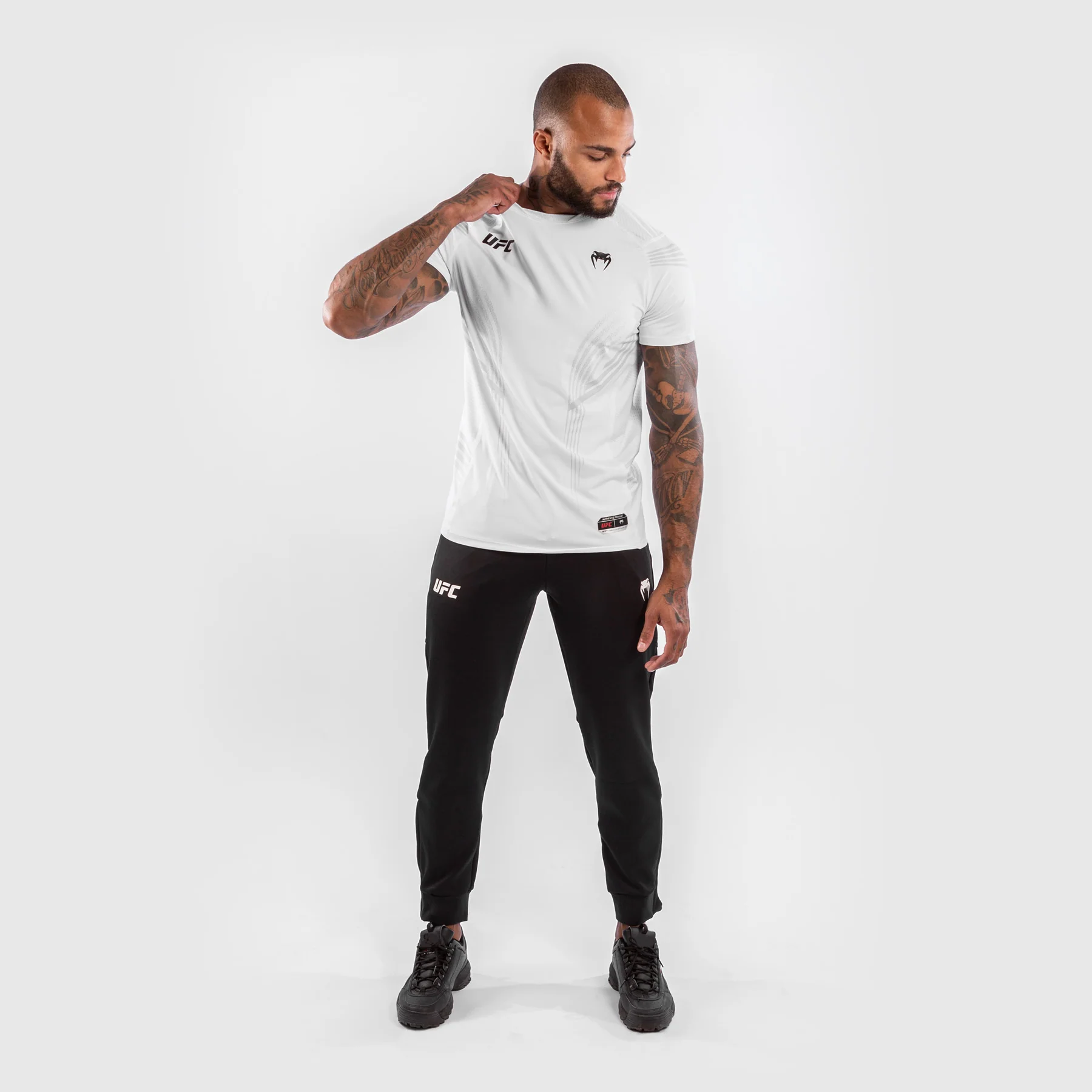 Camiseta Técnica Para Hombre Personalizada UFC Venum Authentic Fight Night - Blanco - Image 8