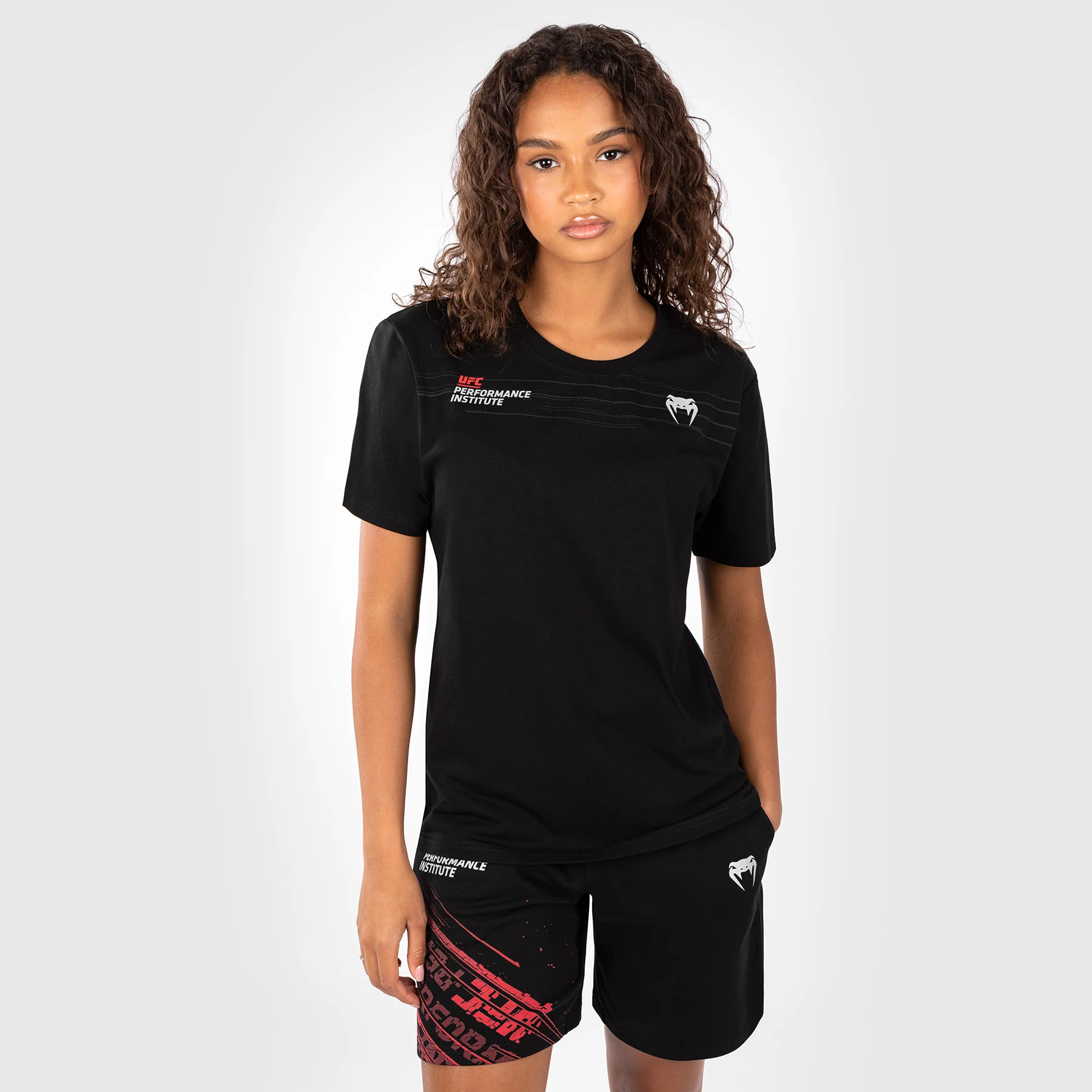 UFC Venum Performance Institute 2.0 Camiseta de mujer - Negra/Roja - Image 4