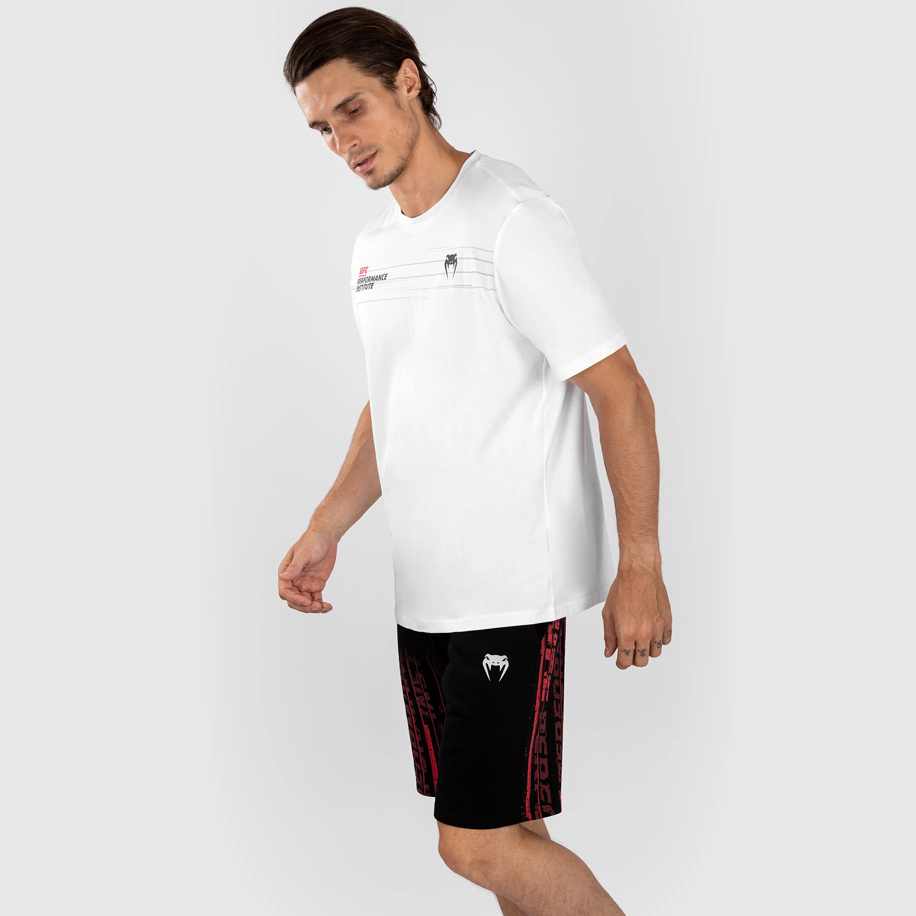UFC Venum Performance Institute 2.0 Camiseta para Hombre - Blanca - Image 6