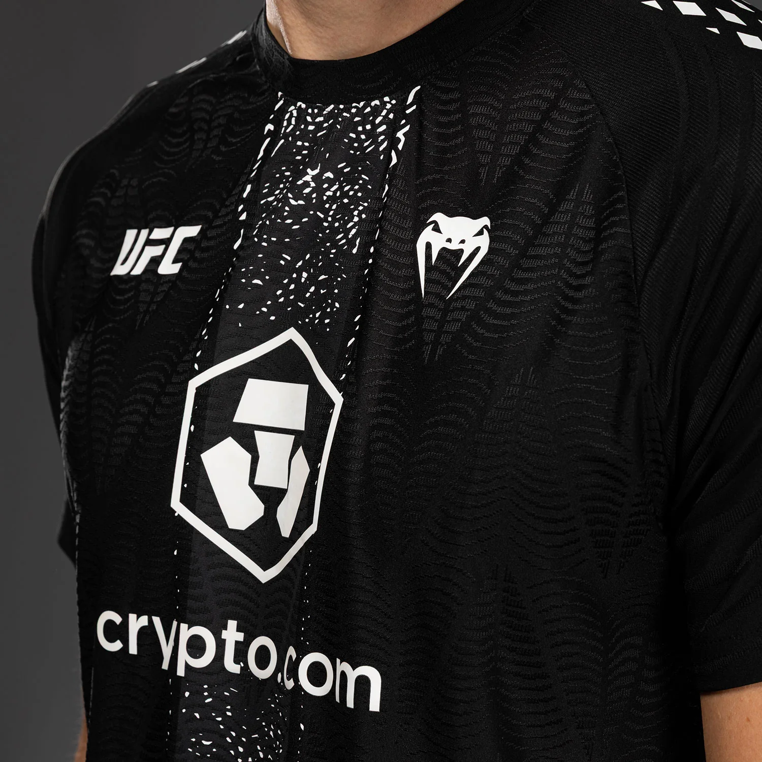 UFC Zenith by Venum Authentic Fight Night Camiseta oficial Walkout Hombre - Negro - Image 6