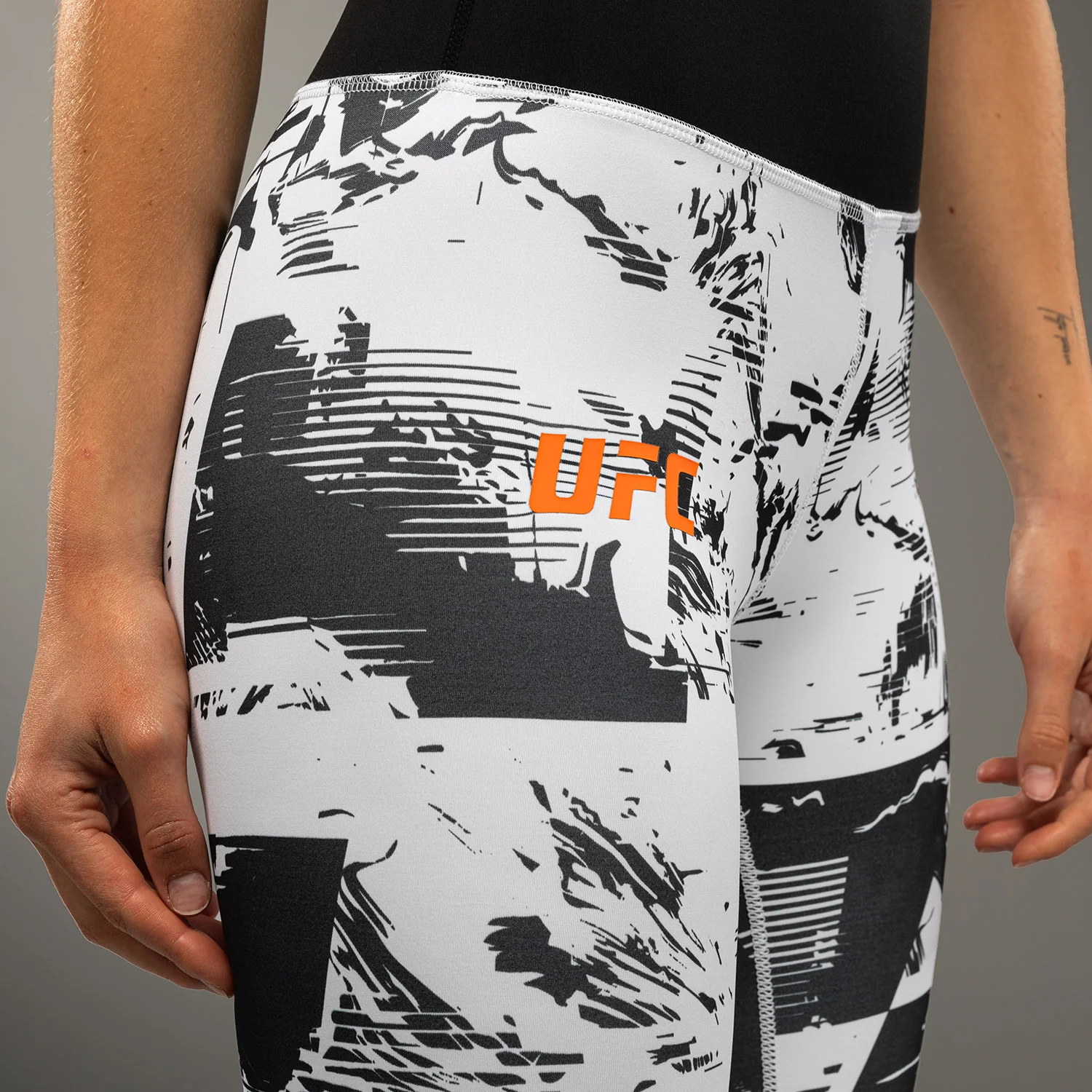 UFC Zenith by Venum Authentic Fight Week leggings Mujer - Azul marino/Burdeos/Plateado - Image 2