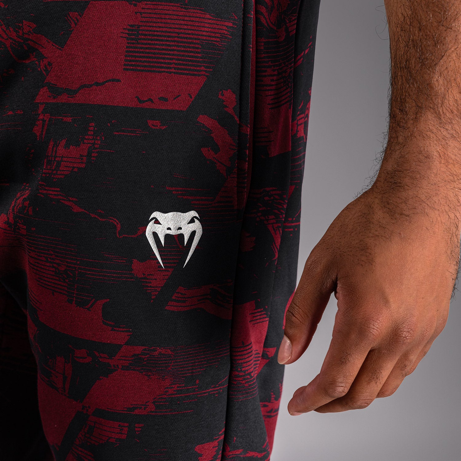 UFC Zenith by Venum Authentic Fight Week Pantalón Hombre - Azul marino/Burdeos/Plateado - Image 7