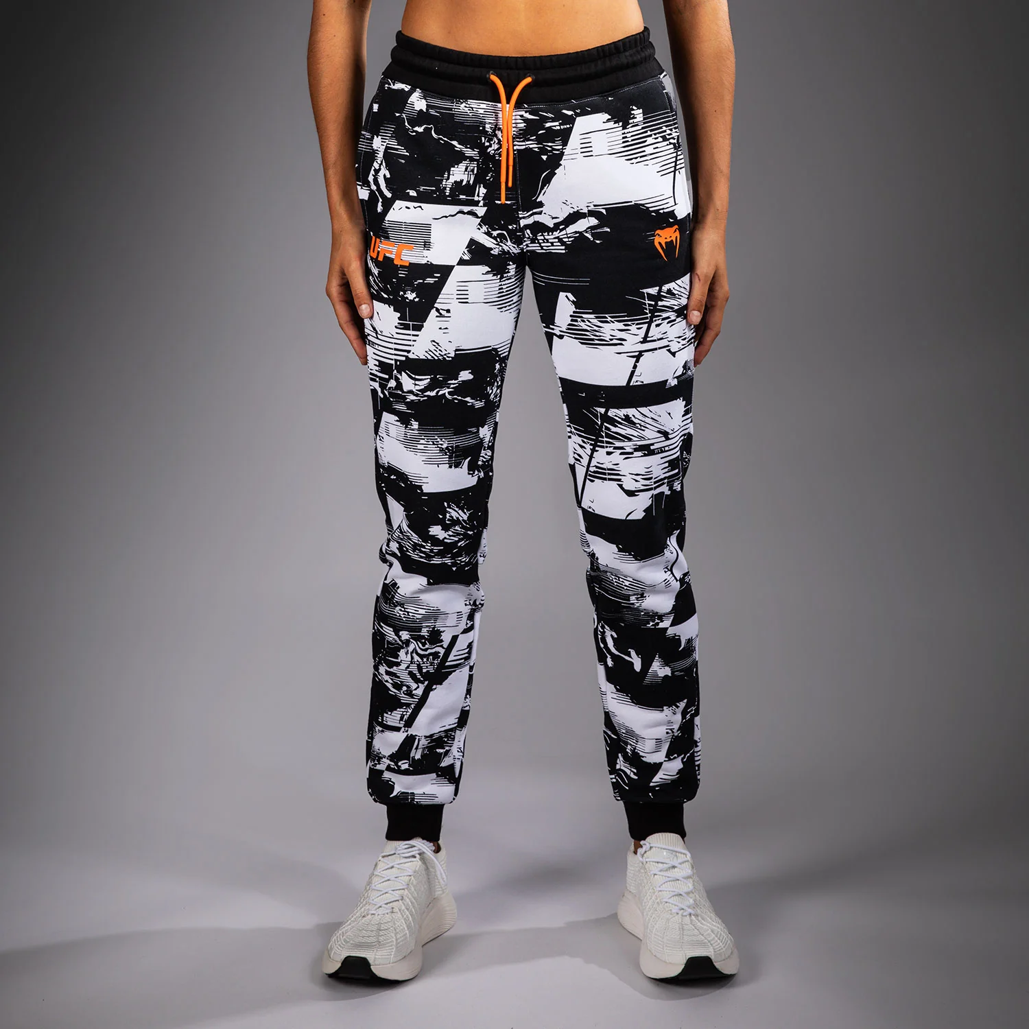 UFC Zenith by Venum Authentic Fight Week Pantalón Mujer - Blanco - Image 2