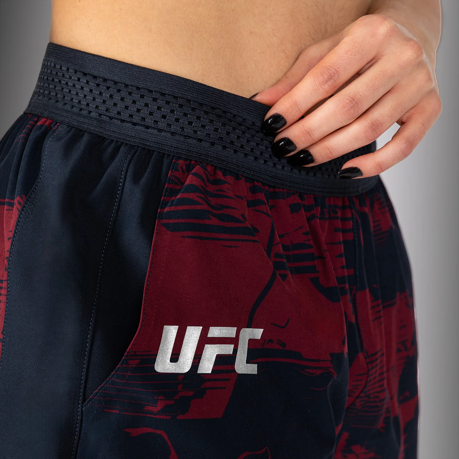 UFC Zenith by Venum Authentic Fight Week Short Performance Mujer - Azul marino/Burdeos/Plateado - Image 6
