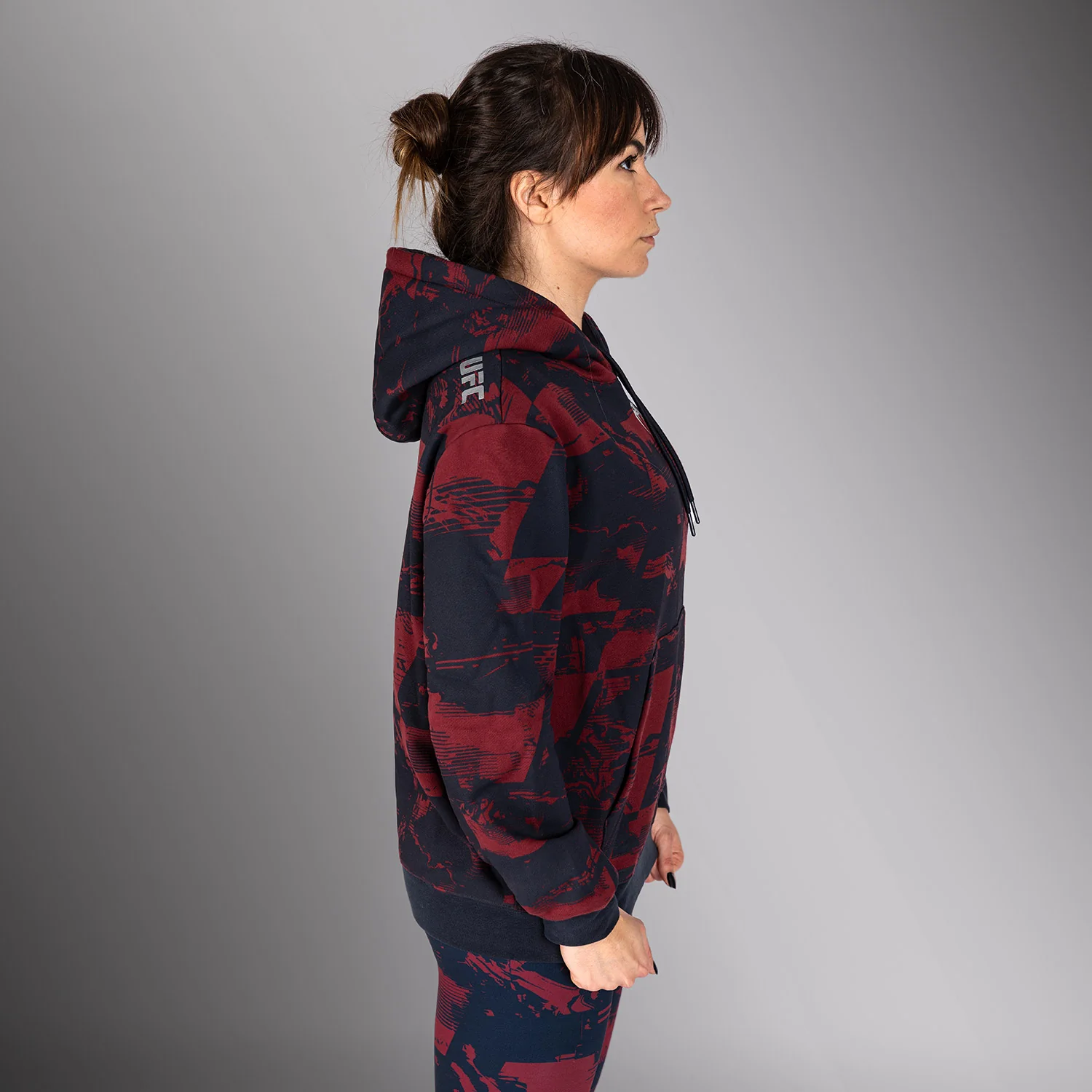 UFC Zenith by Venum Authentic Fight Week Sudadera Mujer - Azul marino/Burdeos/Plateado - Image 3