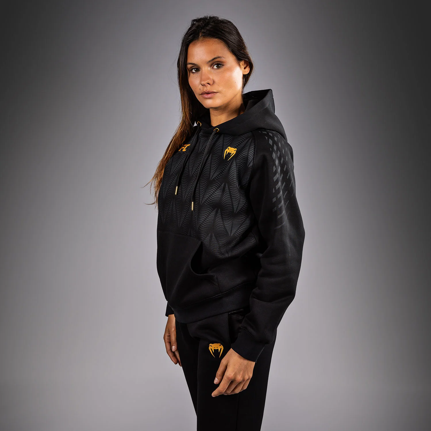 UFC Zenith by Venum Replica Sudadera Mujer - Champion - Image 2