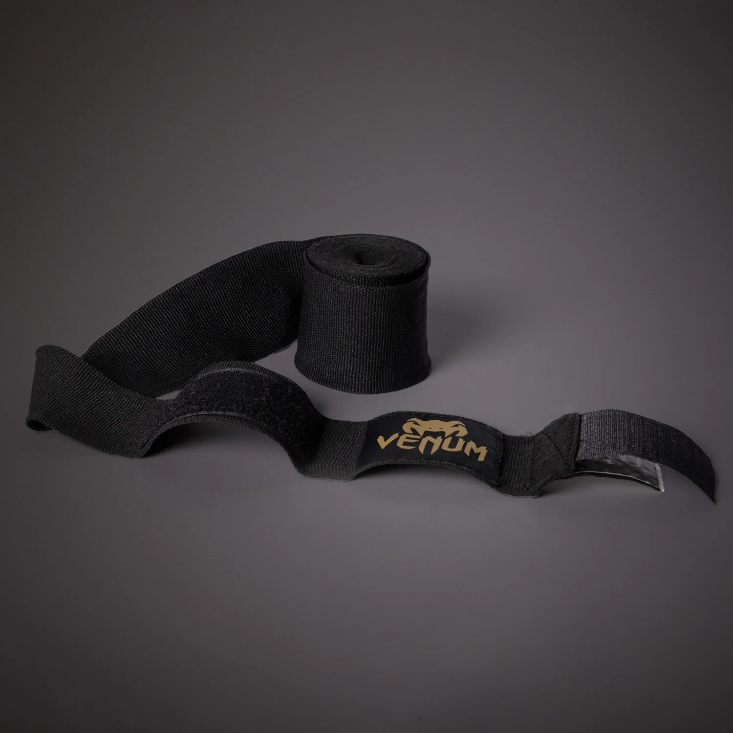 Venum Kontact Boxing Vendas - Negro/Dorado - 4m (157 in) - Image 3