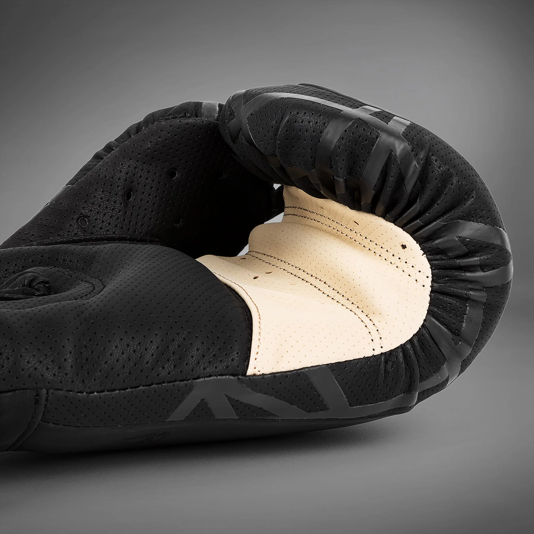 Venum Tecmo 2.0 Guantes de boxeo - Negro - Image 7