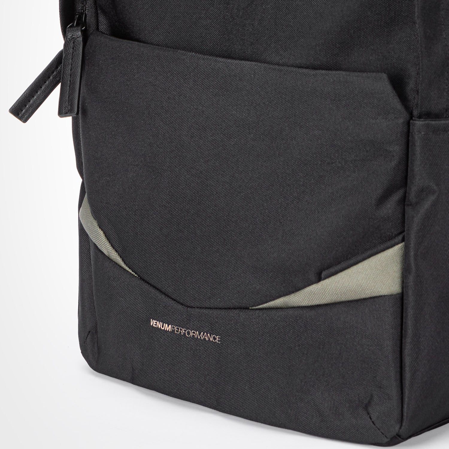 Venum Evo 2 Mochila Ligera (20-25L) – Negro/Caqui - Image 5