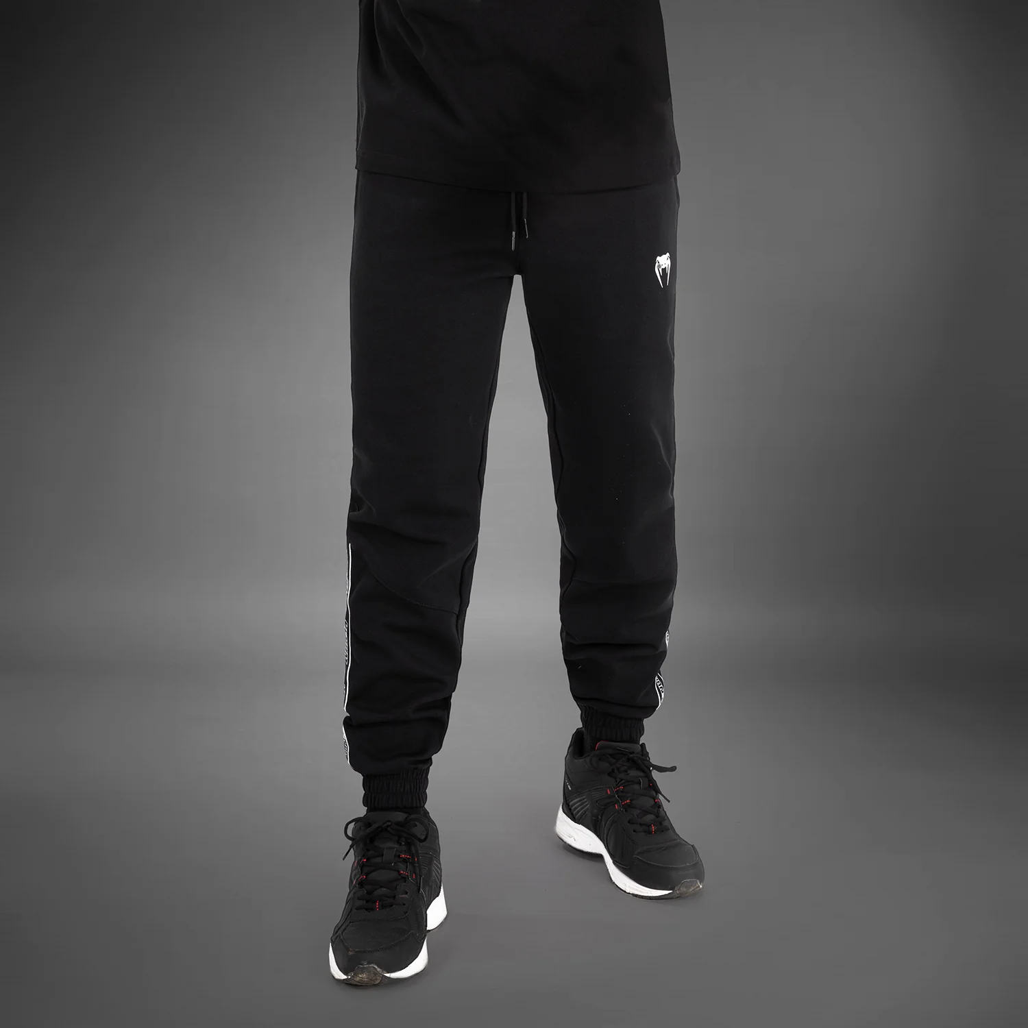 Venum Contender 4.0 Joggers para hombre - Negro - Image 3