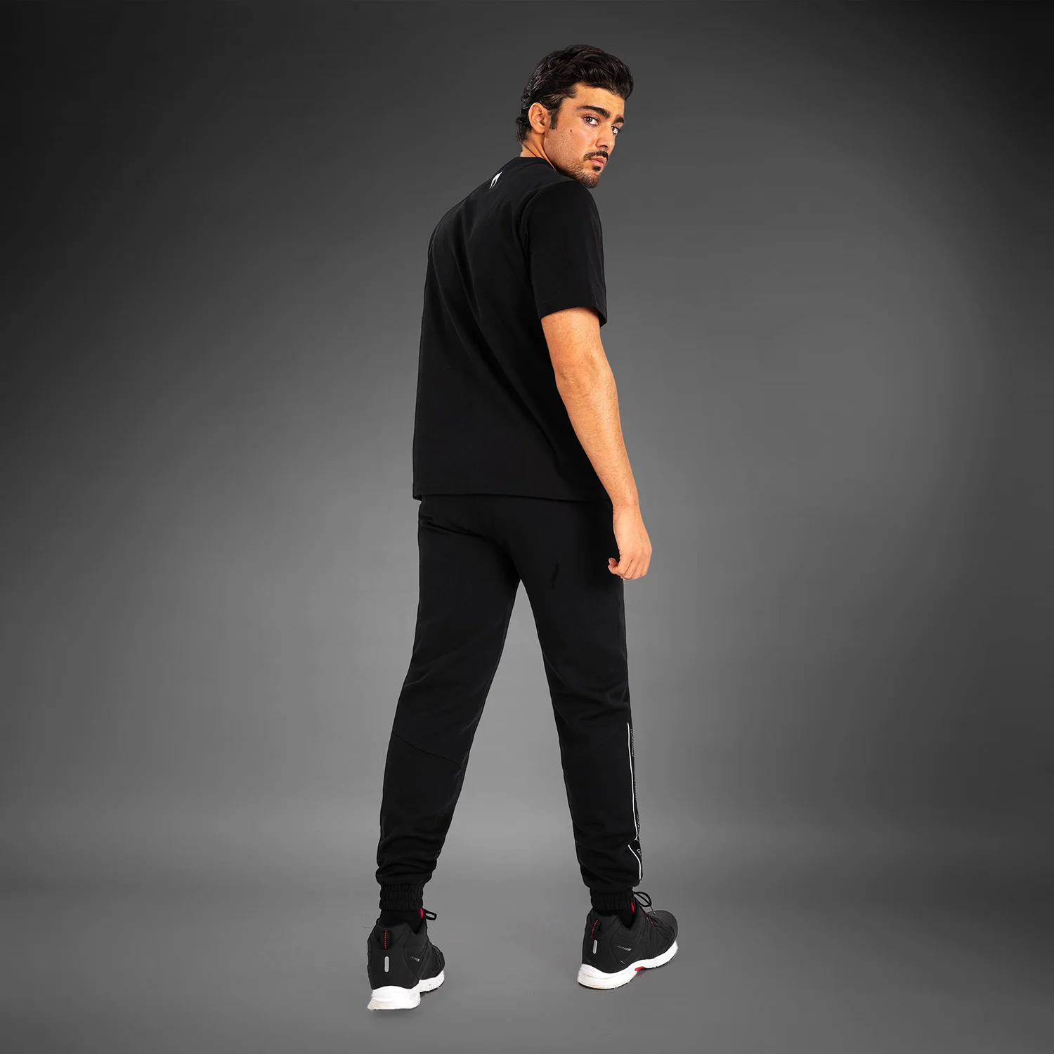 Venum Contender 4.0 Joggers para hombre - Negro - Image 5