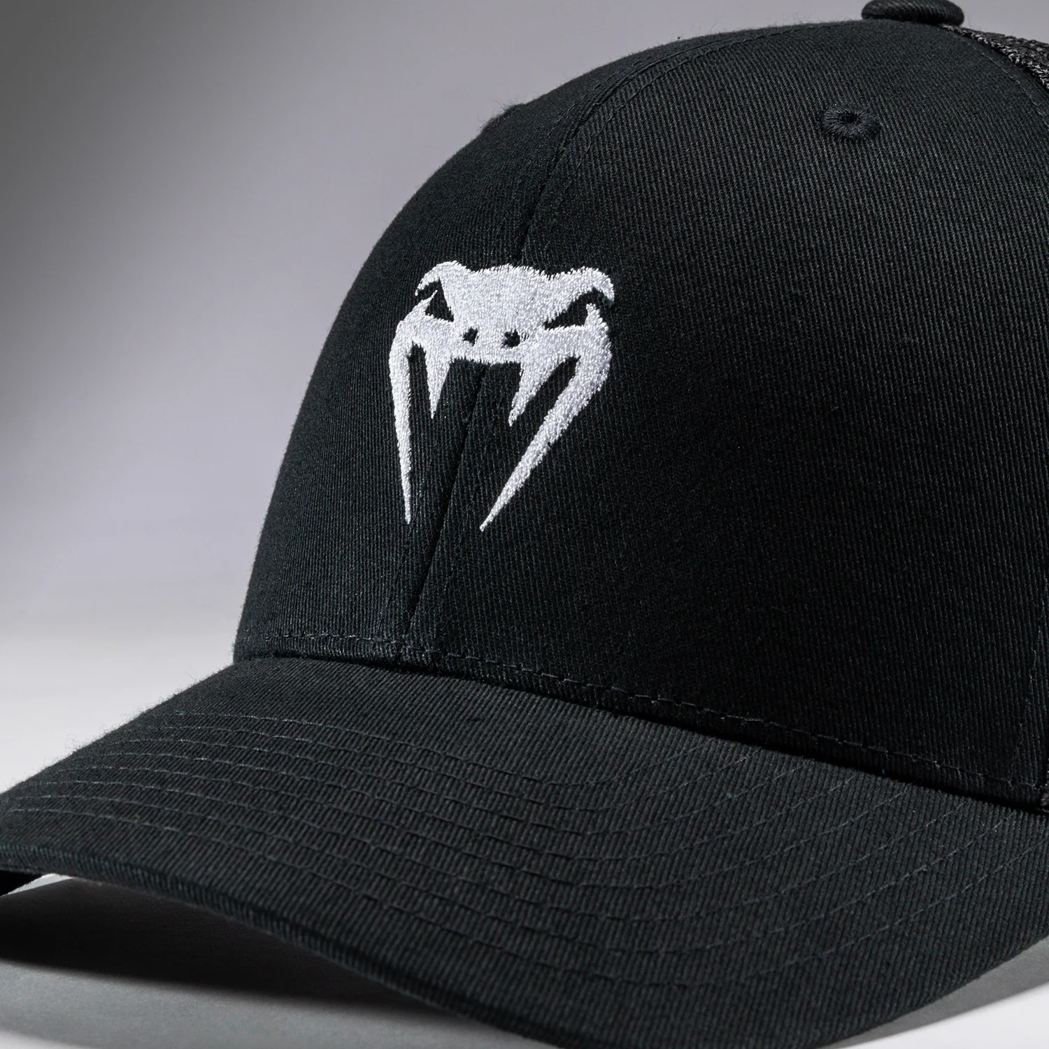 Venum Gorra Trucker - Negro - Image 6