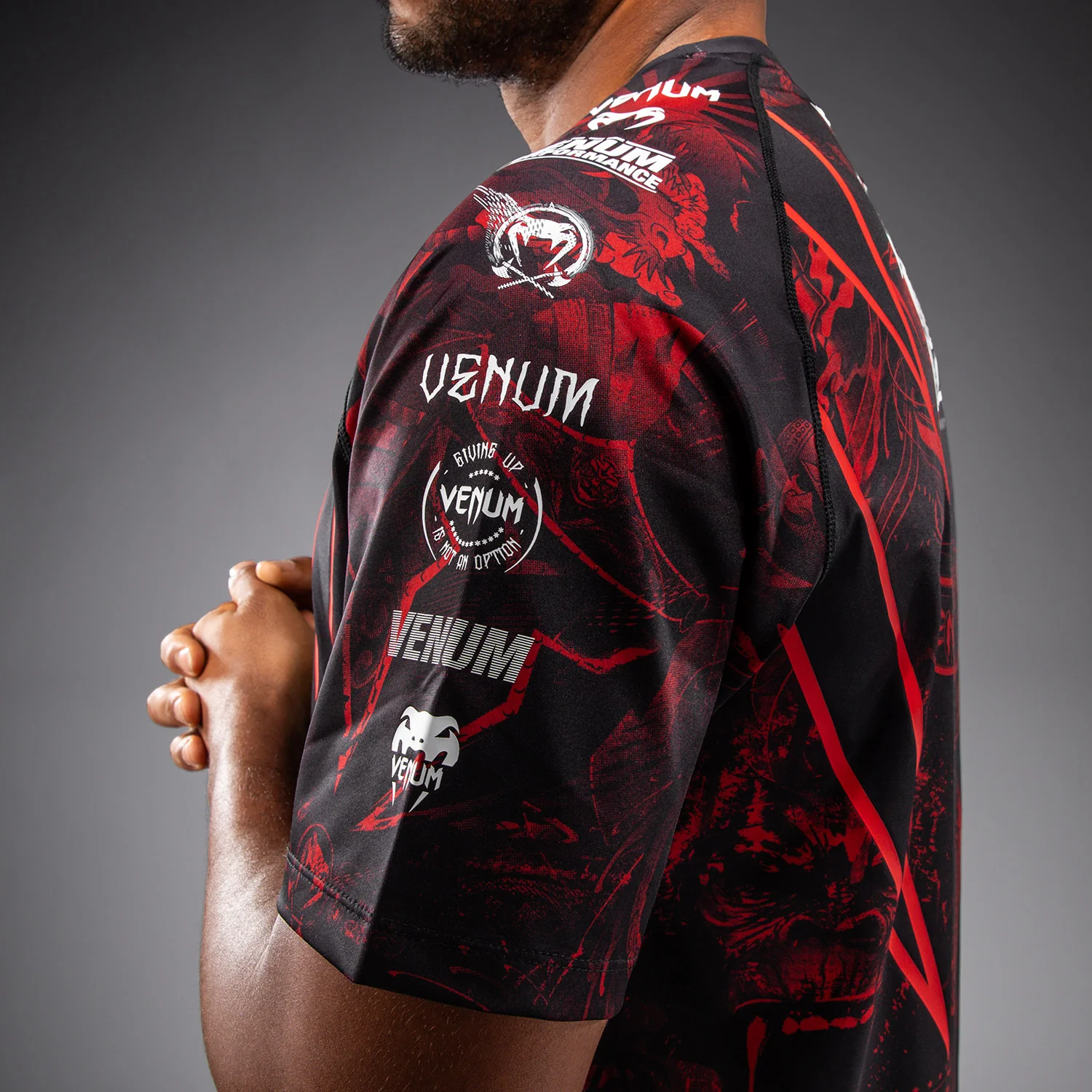 Venum 20th Anniversary Camiseta Dry Tech - Negro/Rojo - Image 7
