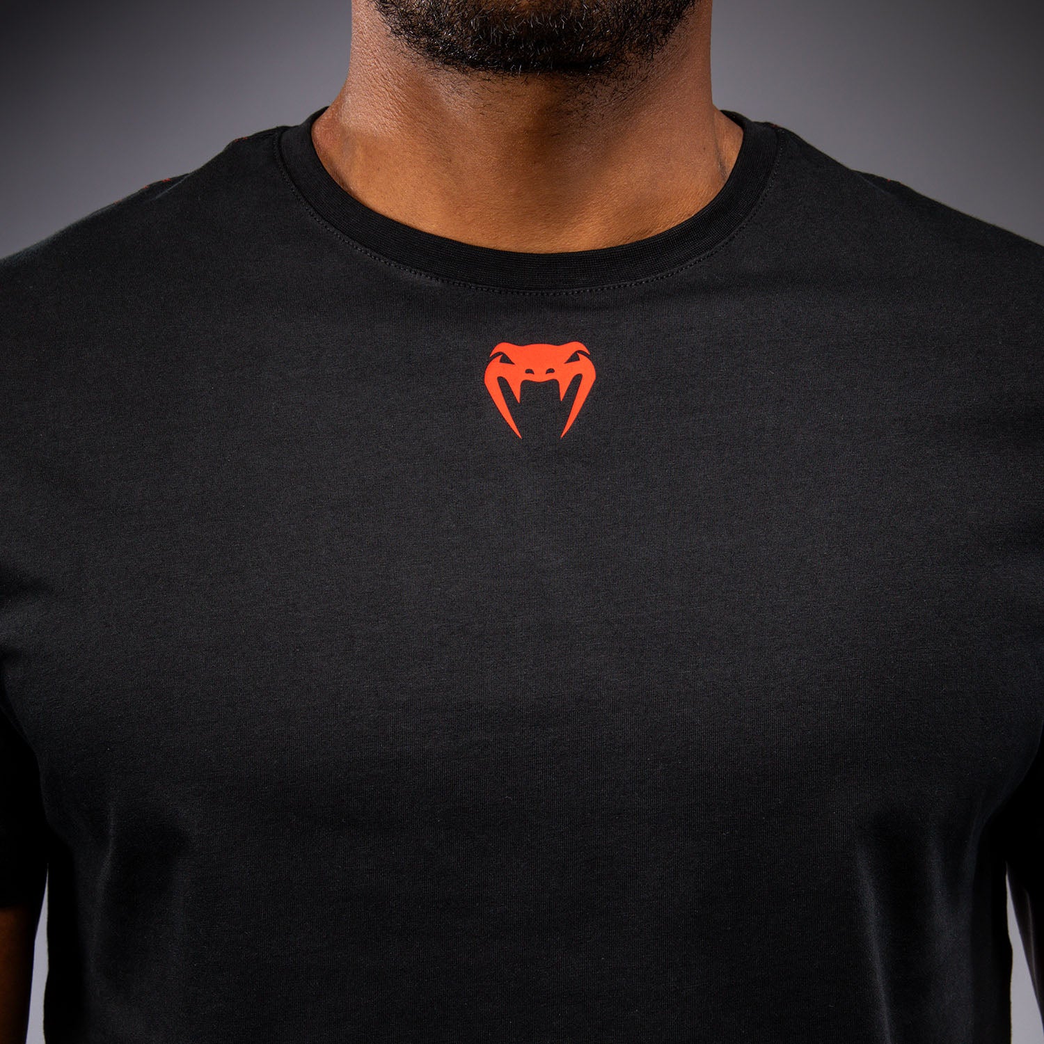 Venum 20th Anniversary Camiseta - Negro/Rojo - Image 6