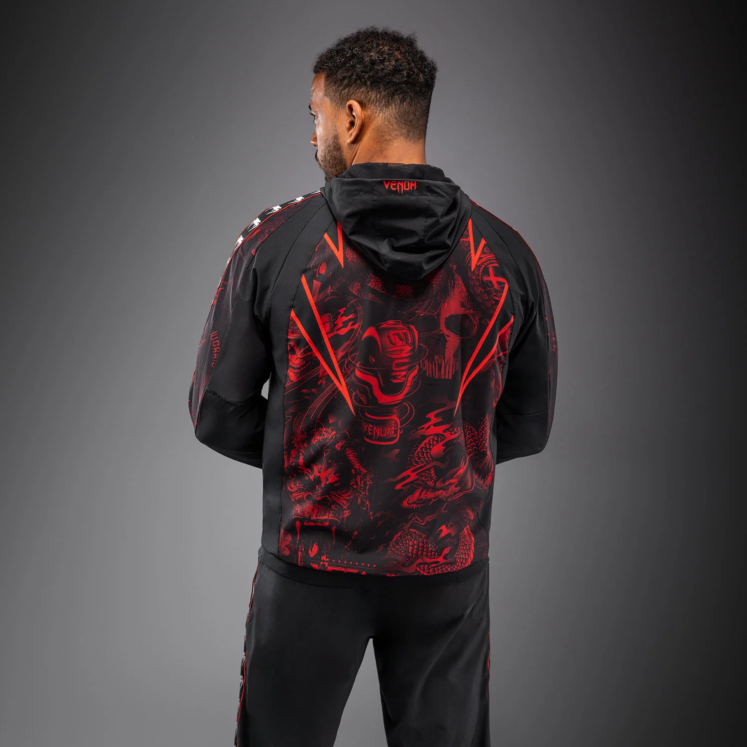 Venum 20th Anniversary Chaqueta de Chándal - Negro/Rojo - Image 5