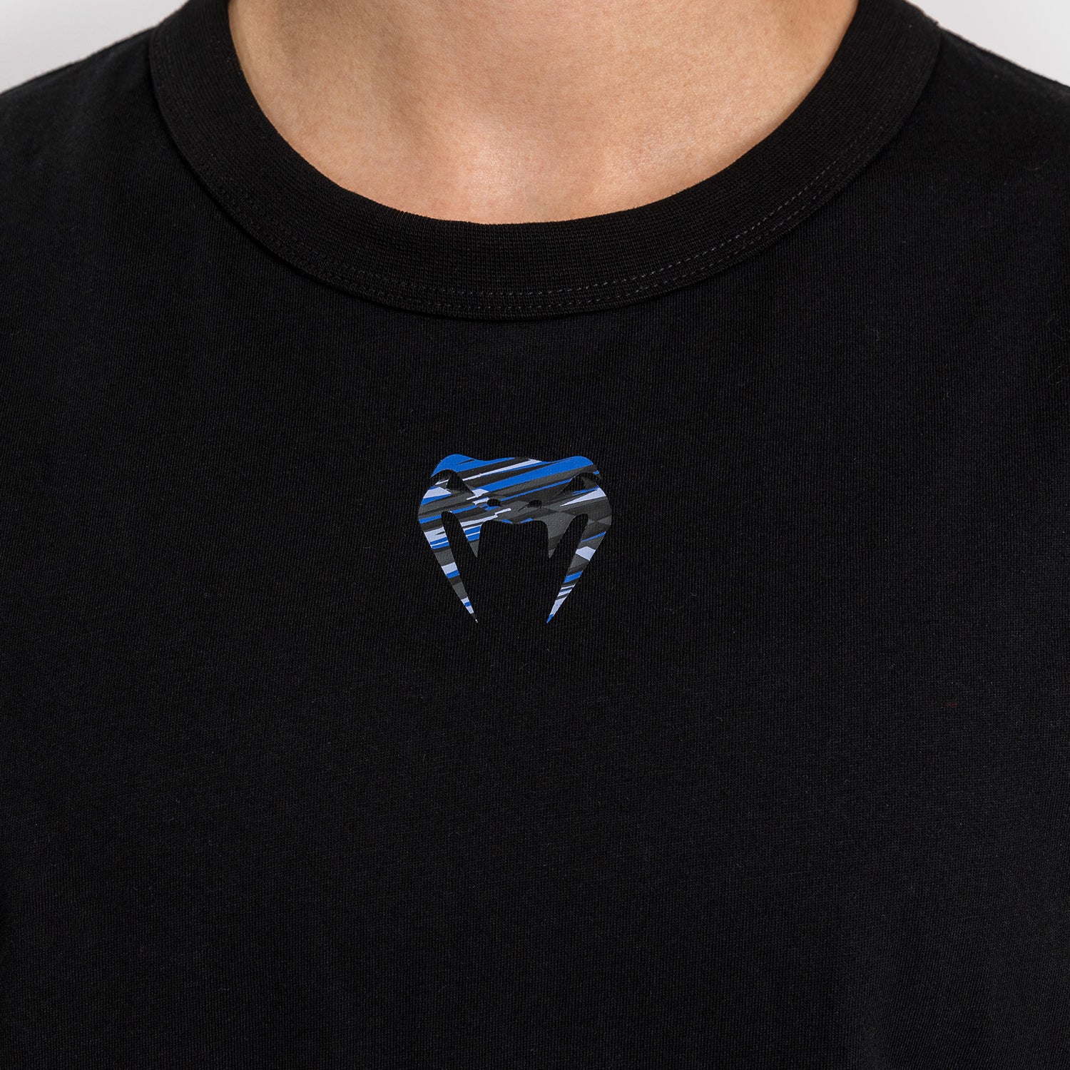 Venum Abyss Camiseta para Mujer - Negro Profundo - Image 4