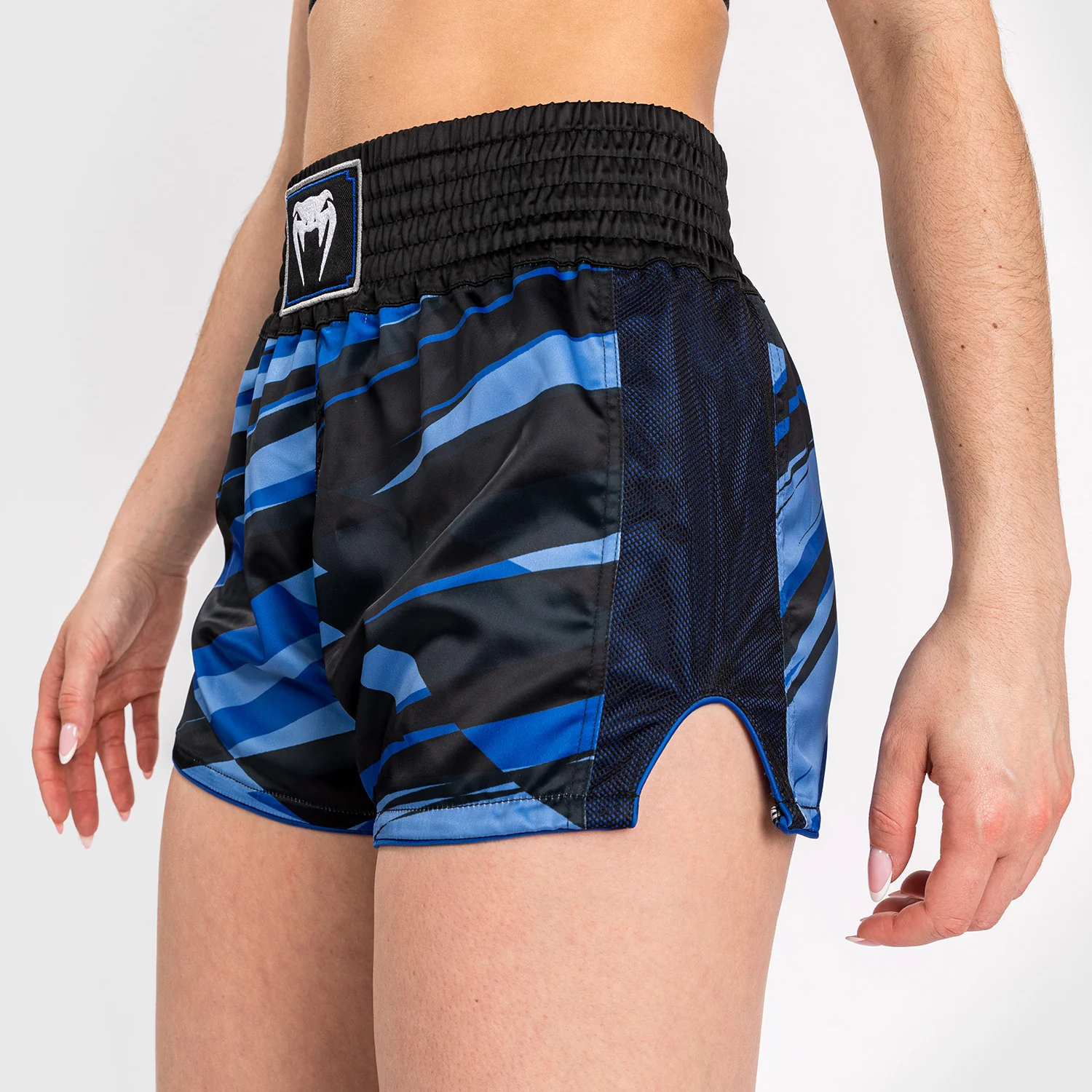 Venum Abyss Pantalones Cortos de Muay Thai para Mujer - Azul Sombra - Image 8