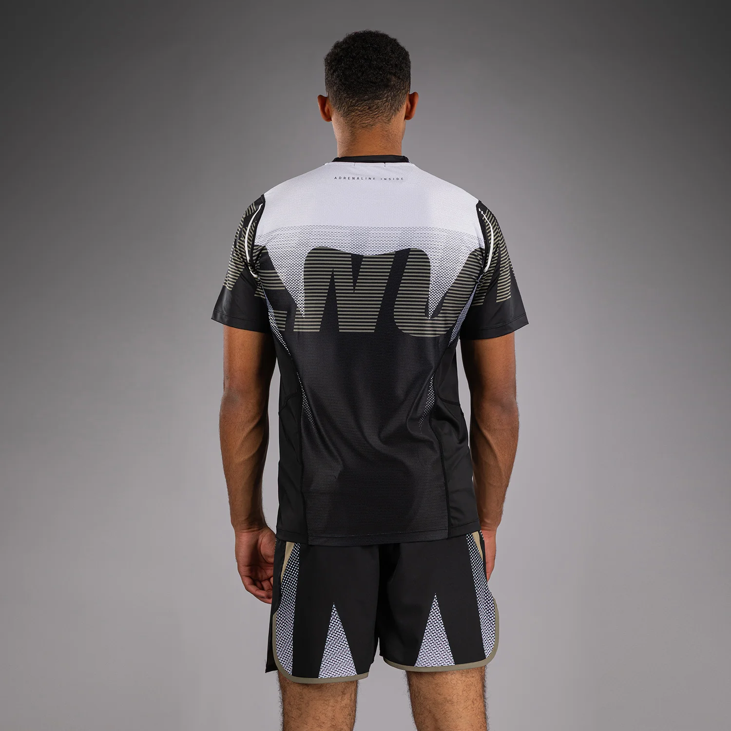 Venum Adrenaline Dry Tech Camiseta Técnica – Negro/Arena - Image 2