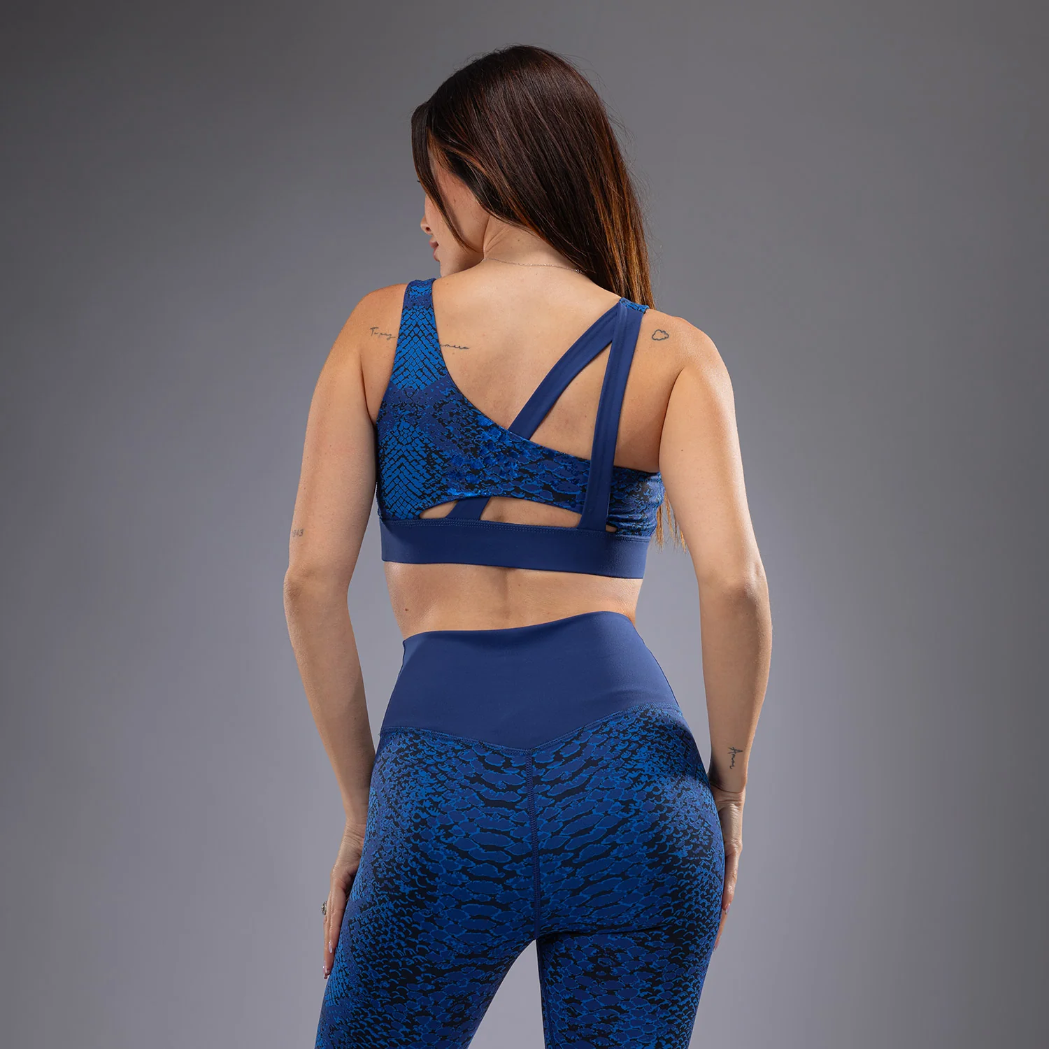 Venum Amazonia Sujetador deportivo para Mujer - Azul Ultramarino - Image 4