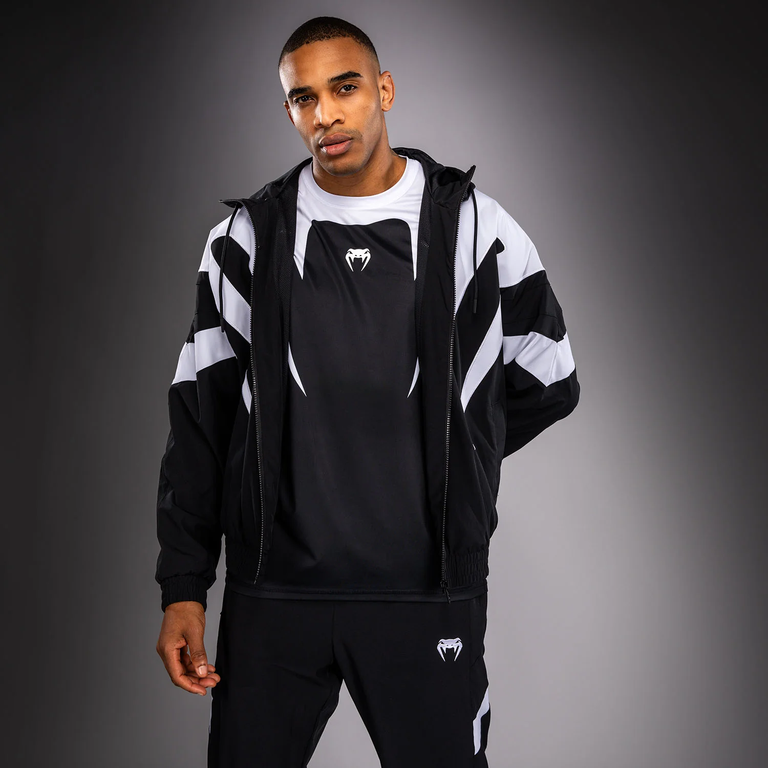 Venum Attack 90 Chaqueta de Chándal – Blanco/Negro - Image 2