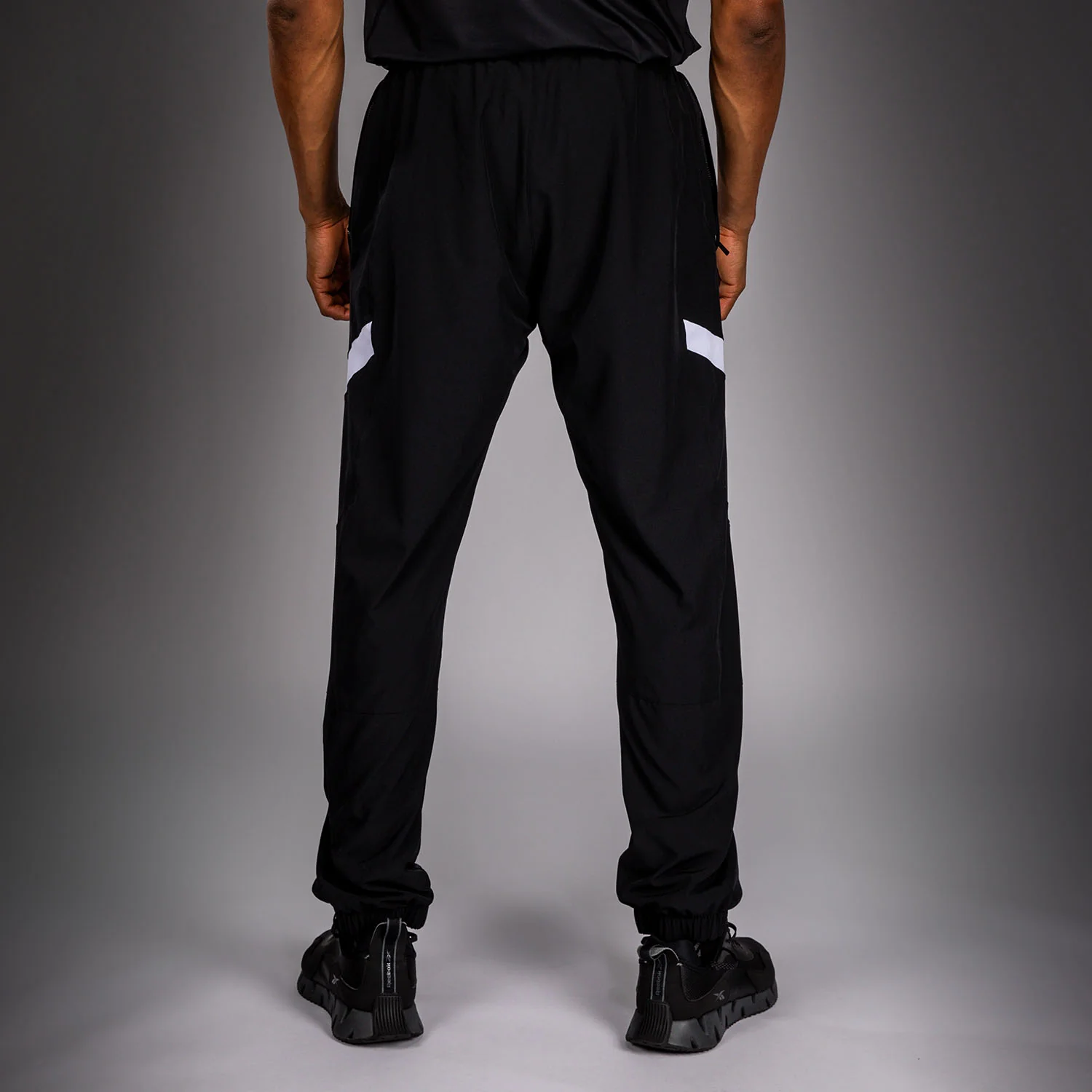 Venum Attack 90 Pantalón Jogger – Blanco/Negro - Image 4