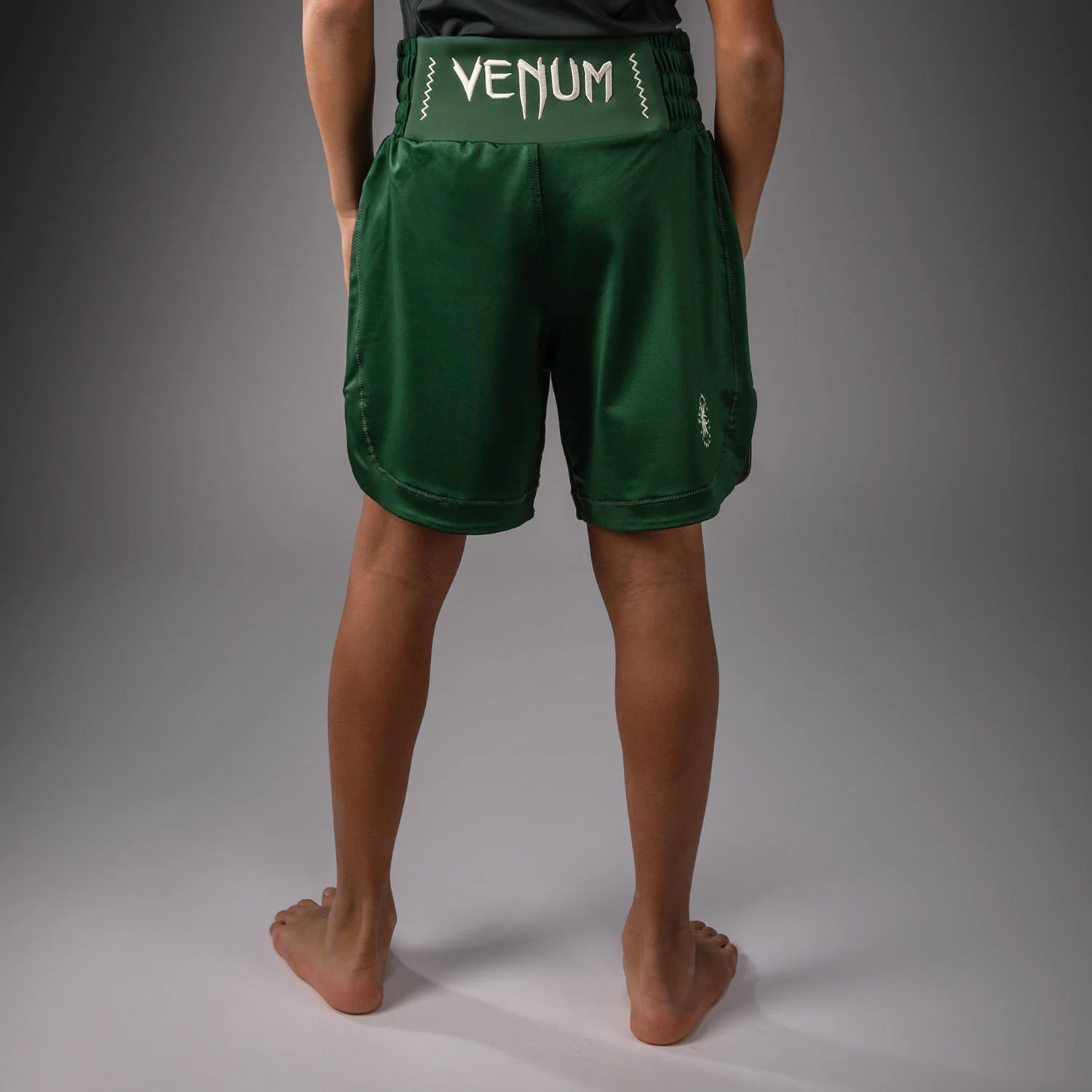 Venum Attack Pantalones Cortos de Boxeo Infantil - Verde Bosque/ Blanco Roto - Image 3