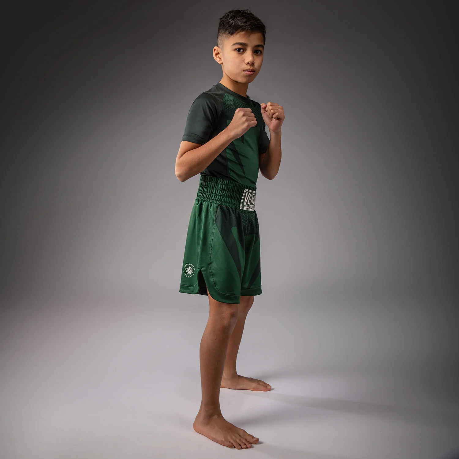 Venum Attack Pantalones Cortos de Boxeo Infantil - Verde Bosque/ Blanco Roto - Image 7